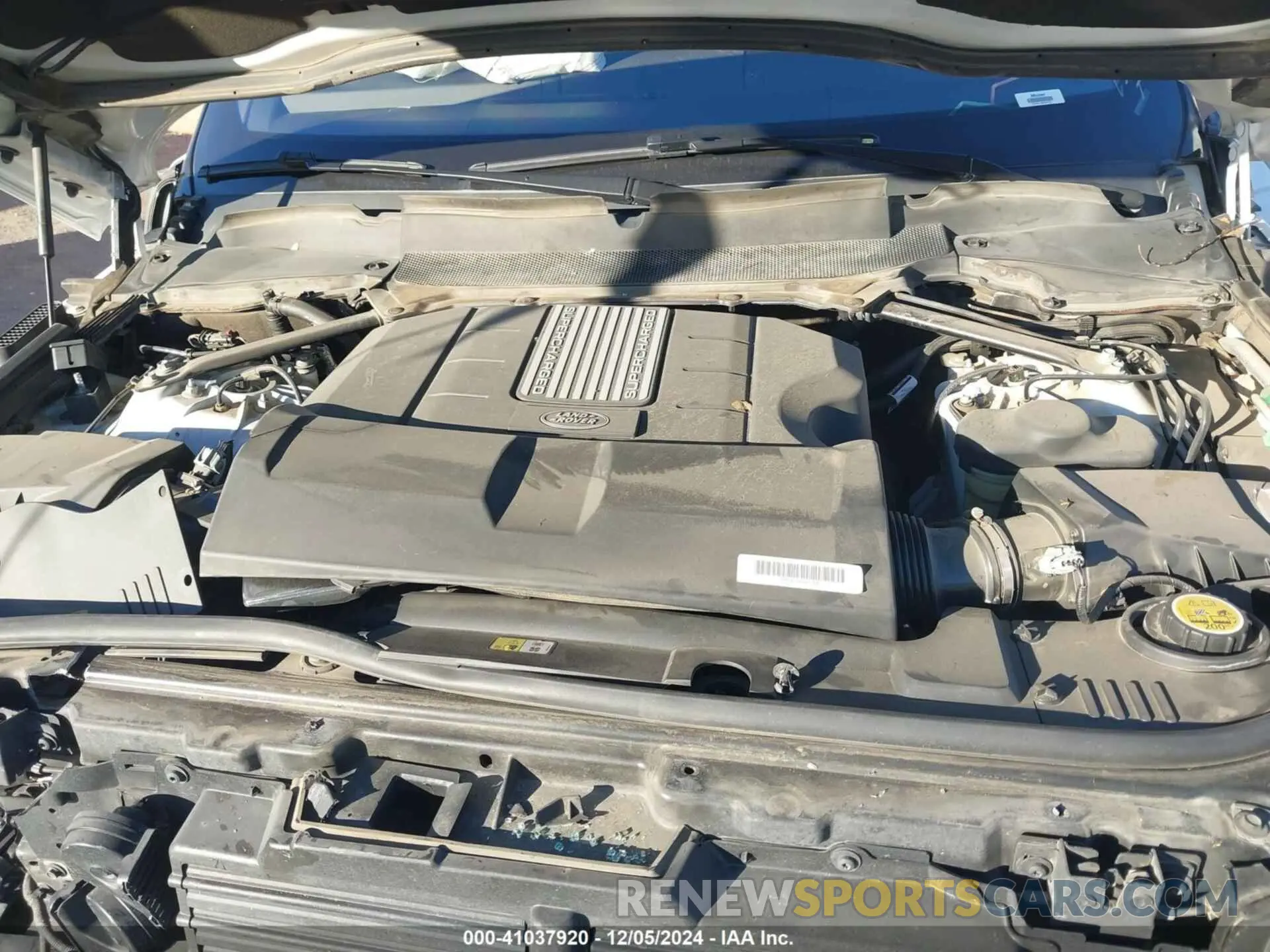 10 fotografías del automóvil dañado SALGS5SE5LA589410 LAND ROVER RANGE ROVER 2020