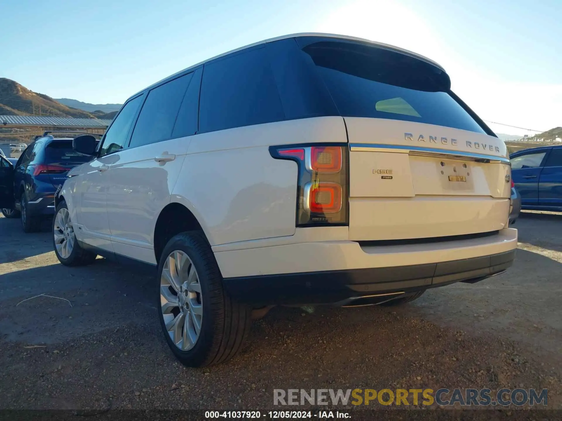 3 fotografías del automóvil dañado SALGS5SE5LA589410 LAND ROVER RANGE ROVER 2020