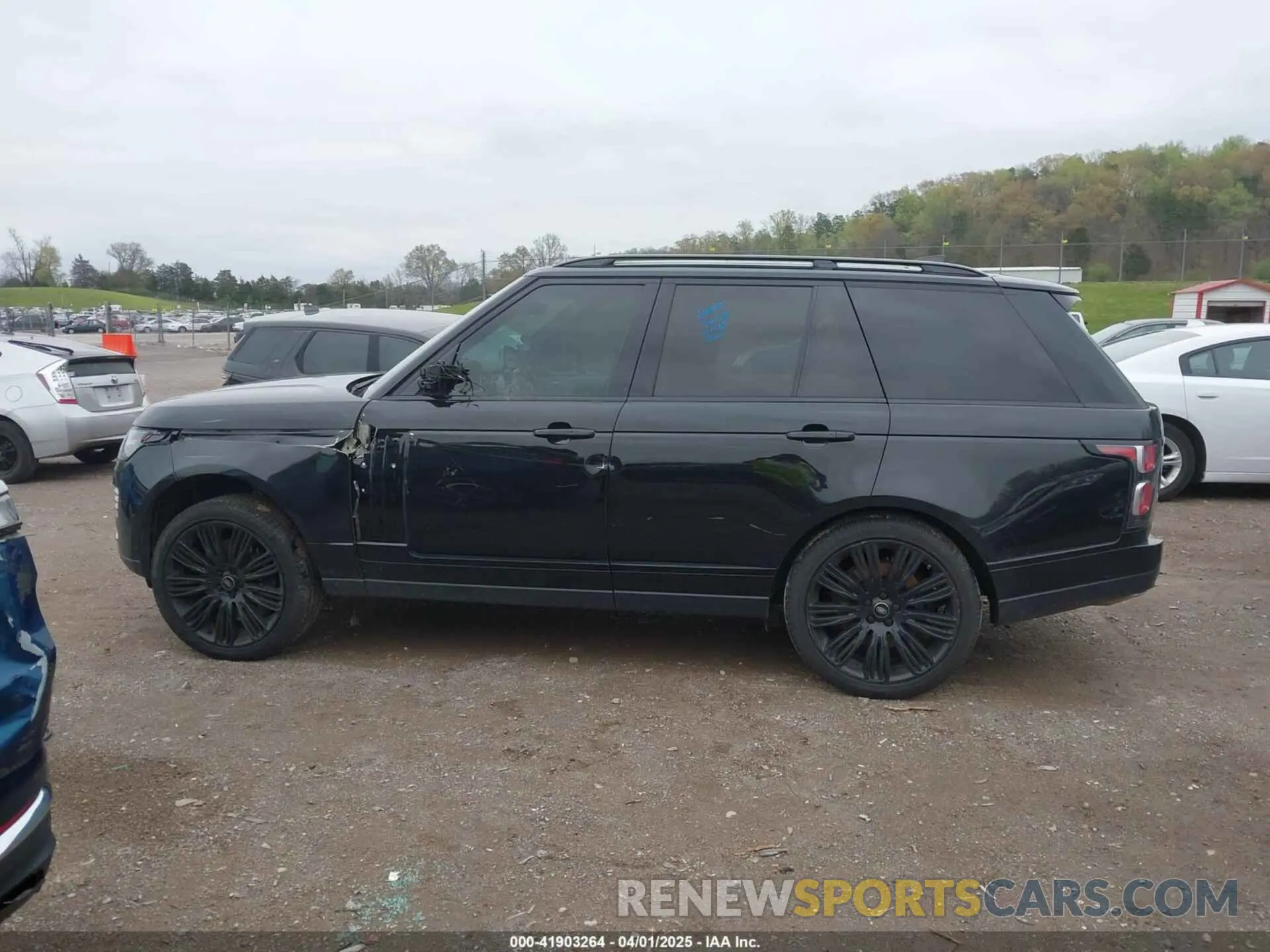 14 fotografías del automóvil dañado SALGS2RU0MA418187 LAND ROVER RANGE ROVER 2021