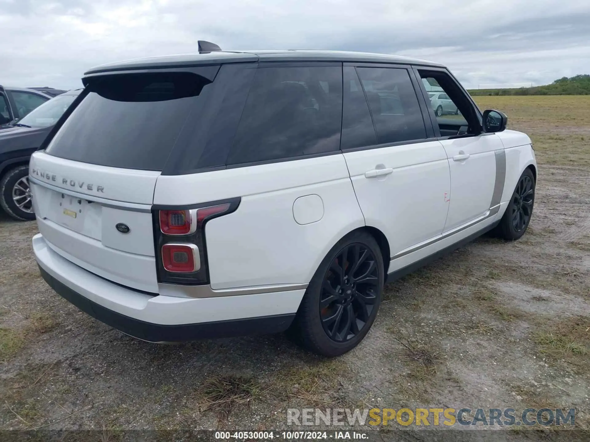 4 fotografías del automóvil dañado SALGS2RU0MA446717 LAND ROVER RANGE ROVER 2021