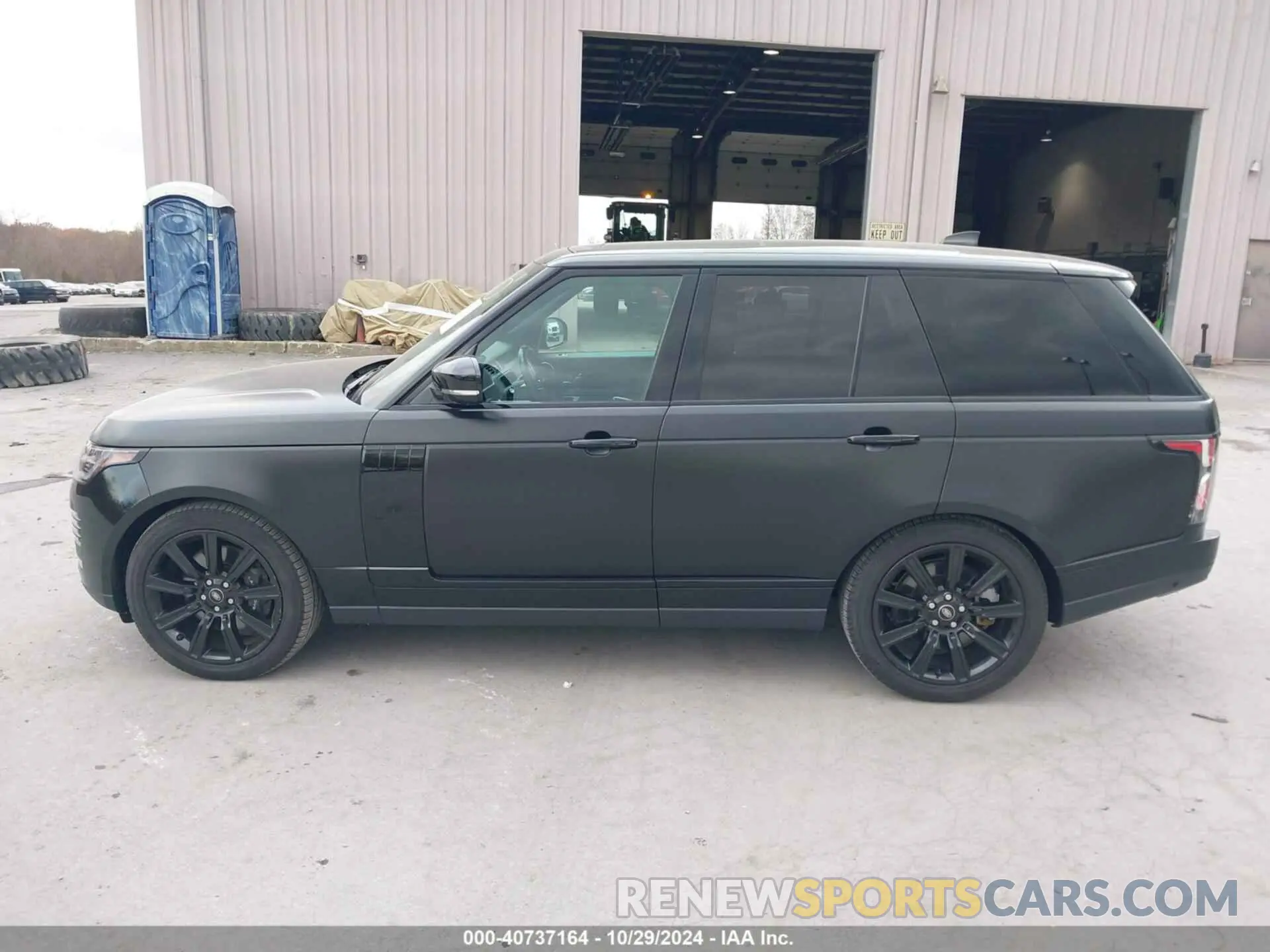 14 fotografías del automóvil dañado SALGS2RU0MA447012 LAND ROVER RANGE ROVER 2021