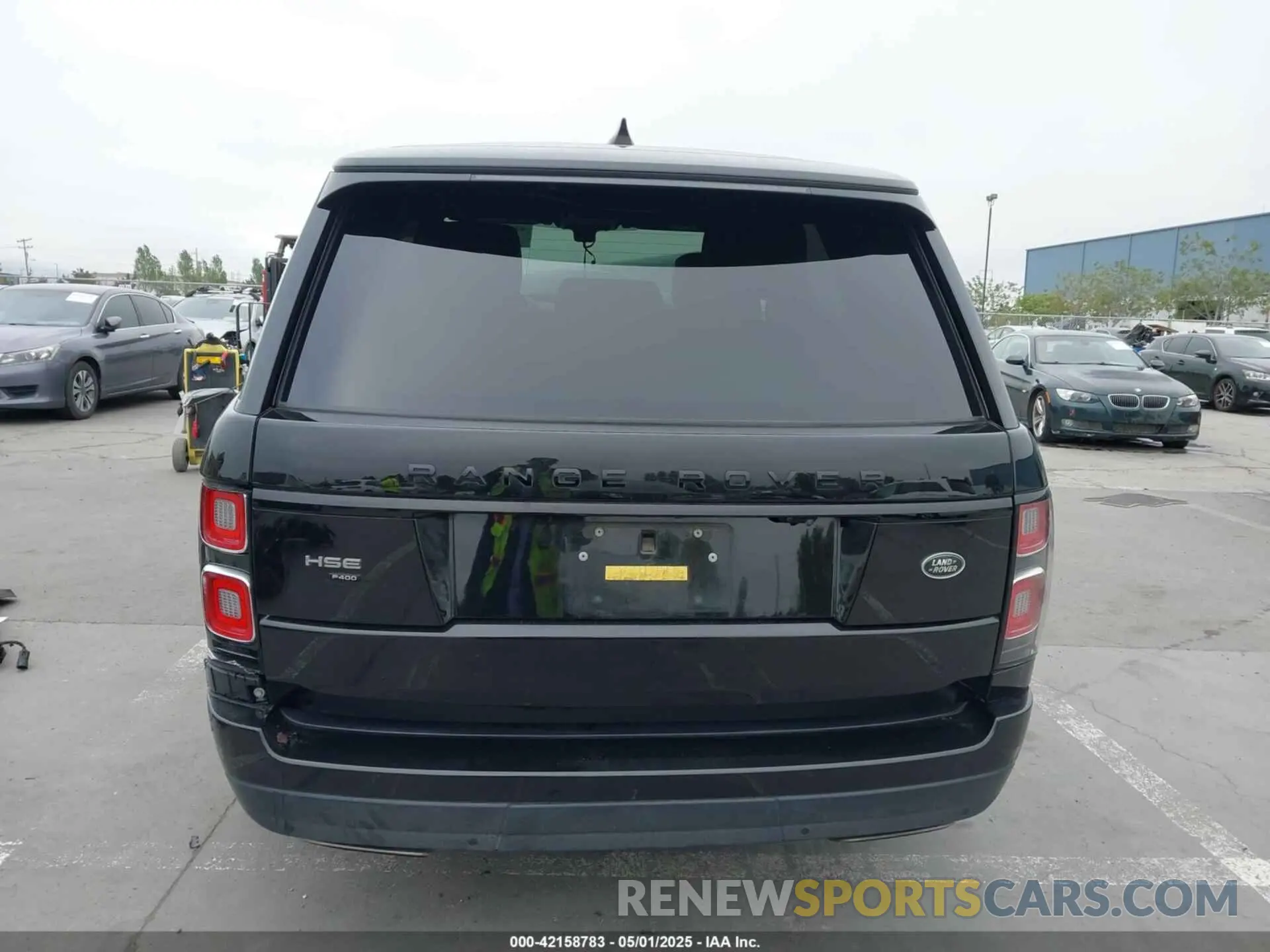16 fotografías del automóvil dañado SALGS2RU4MA441990 LAND ROVER RANGE ROVER 2021