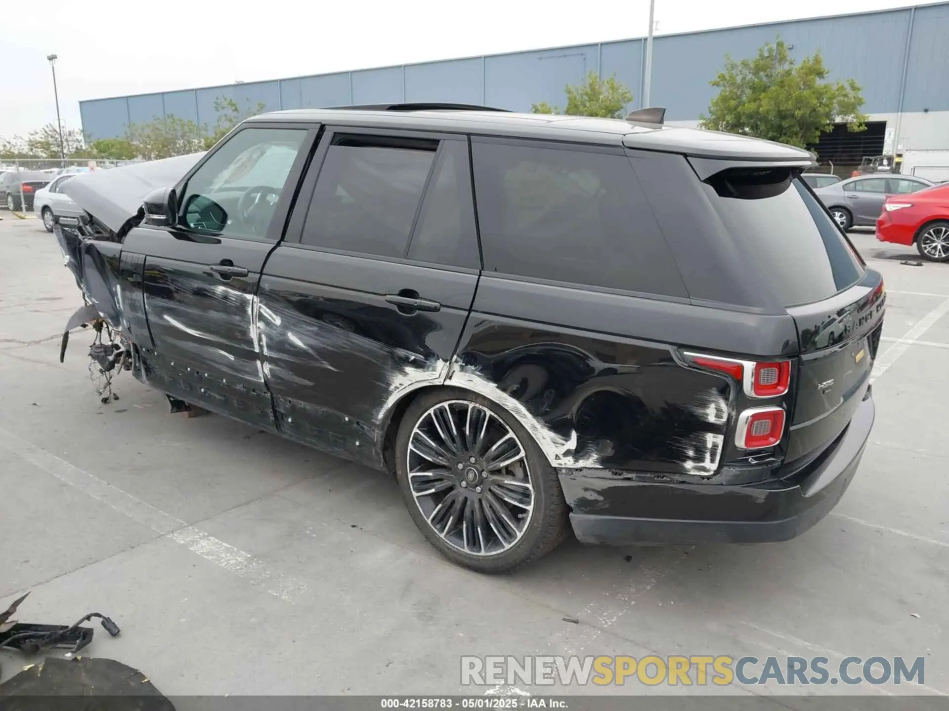 3 fotografías del automóvil dañado SALGS2RU4MA441990 LAND ROVER RANGE ROVER 2021