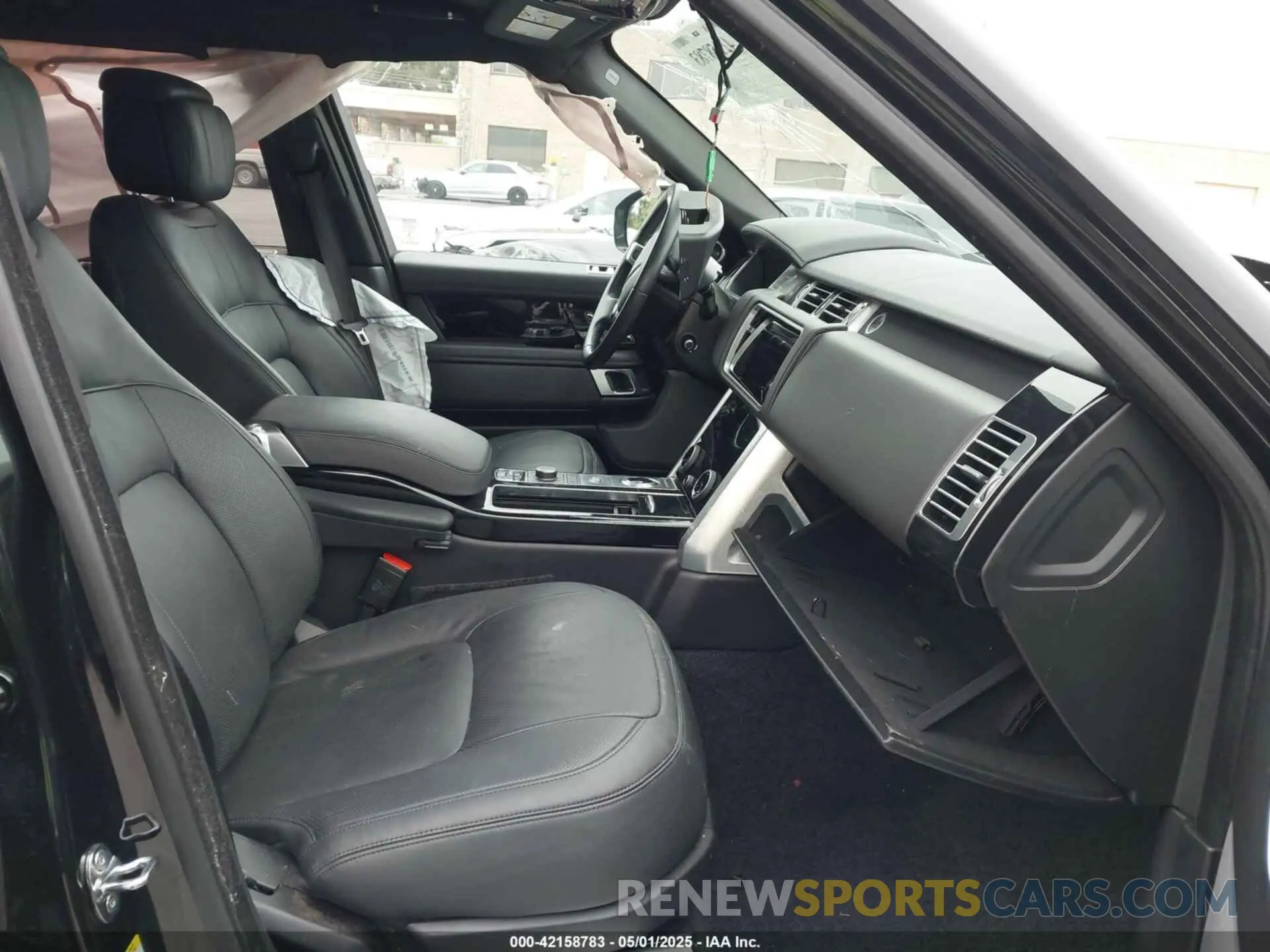 5 fotografías del automóvil dañado SALGS2RU4MA441990 LAND ROVER RANGE ROVER 2021
