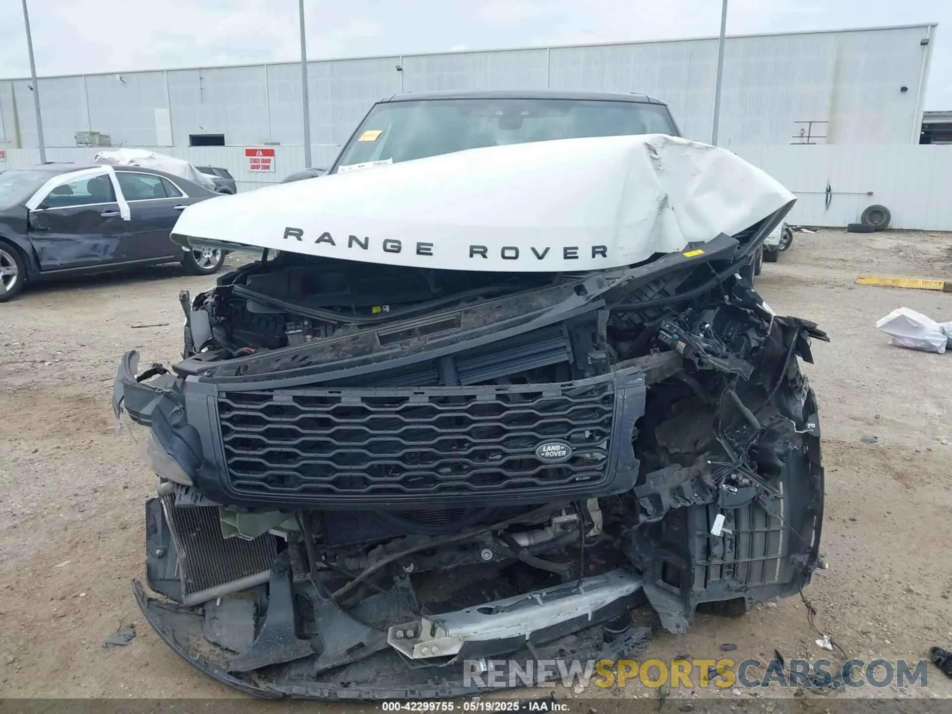 13 fotografías del automóvil dañado SALGS2RU9MA444674 LAND ROVER RANGE ROVER 2021