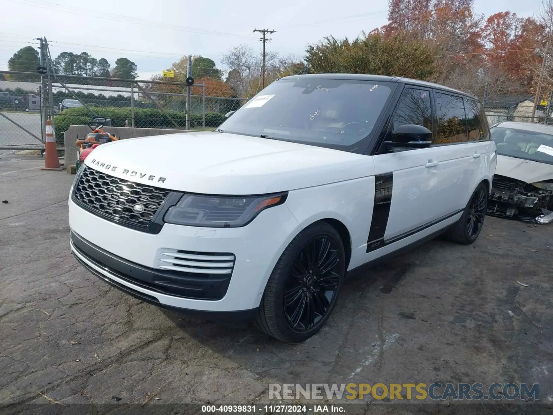 2 fotografías del automóvil dañado SALGS5SE5MA456101 LAND ROVER RANGE ROVER 2021