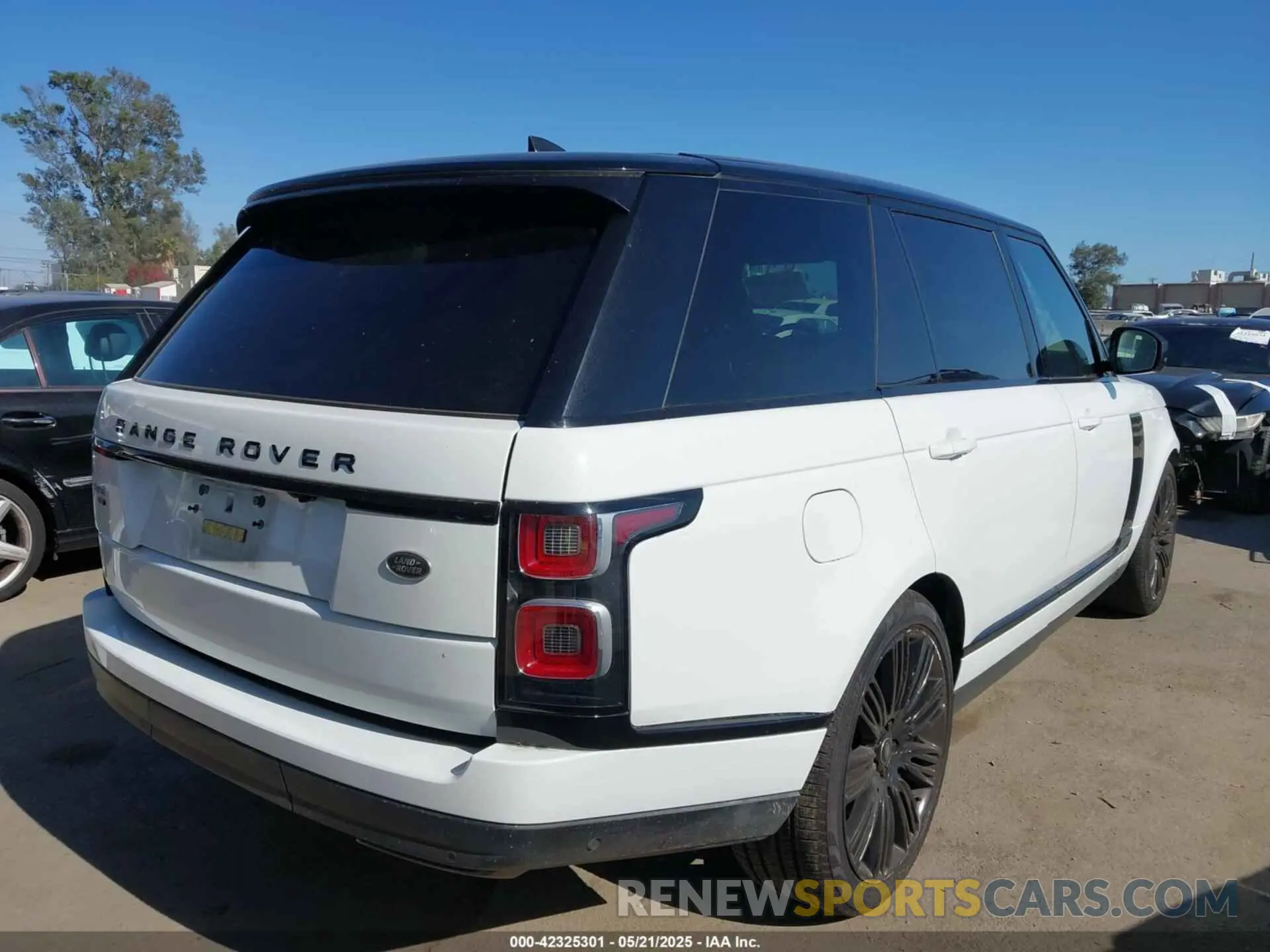 4 fotografías del automóvil dañado SALGS5SE7MA431958 LAND ROVER RANGE ROVER 2021