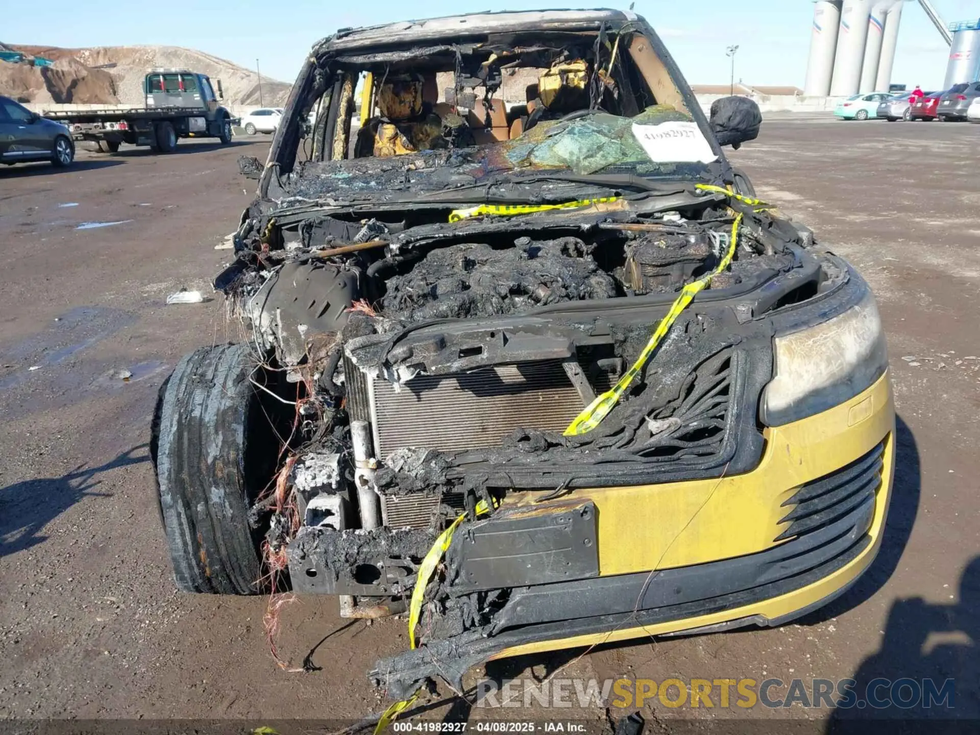 14 fotografías del automóvil dañado SALGU5SE9MA433642 LAND ROVER RANGE ROVER 2021