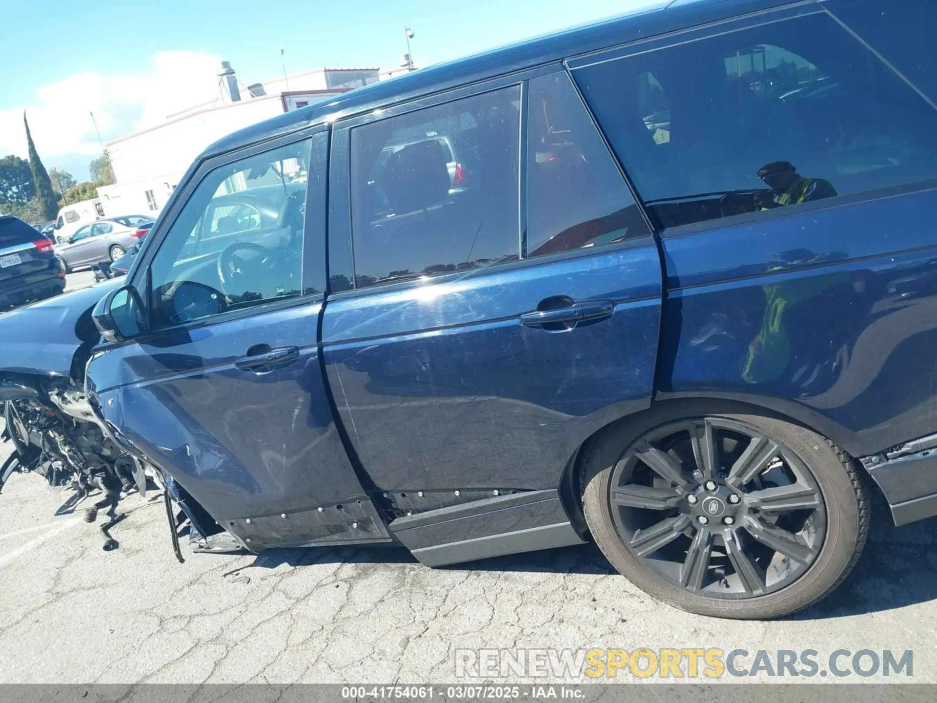 14 fotografías del automóvil dañado SALGS2RU8NA465517 LAND ROVER RANGE ROVER 2022