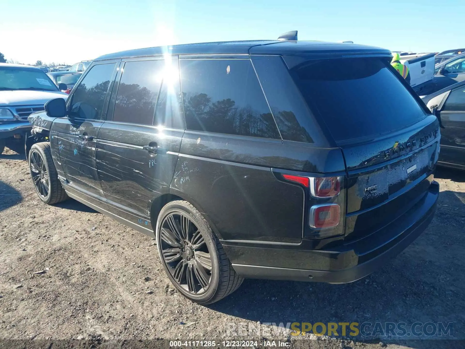 3 fotografías del automóvil dañado SALGS2RUXNA463073 LAND ROVER RANGE ROVER 2022