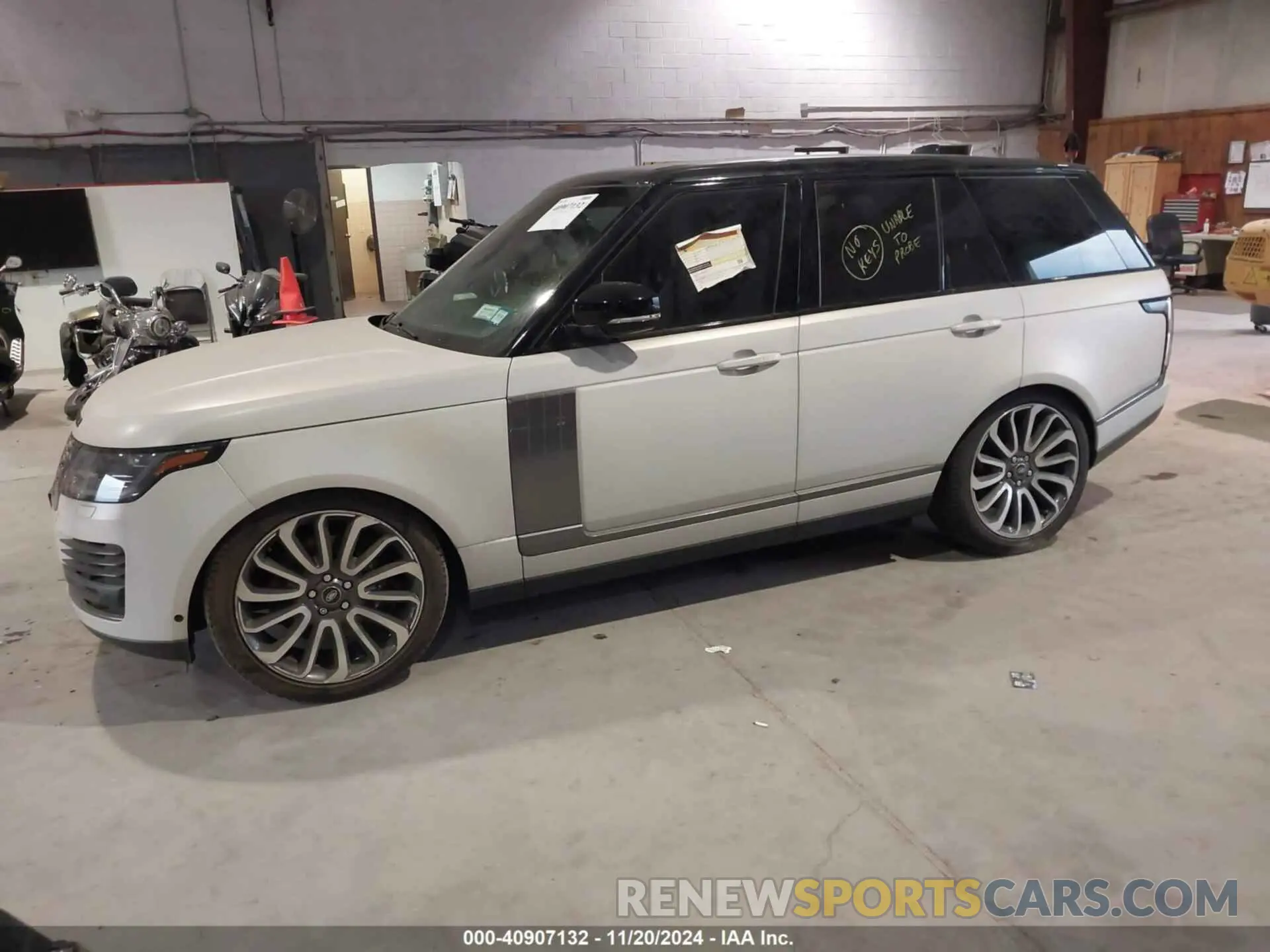 2 fotografías del automóvil dañado SALGS2RUXNA472226 LAND ROVER RANGE ROVER 2022