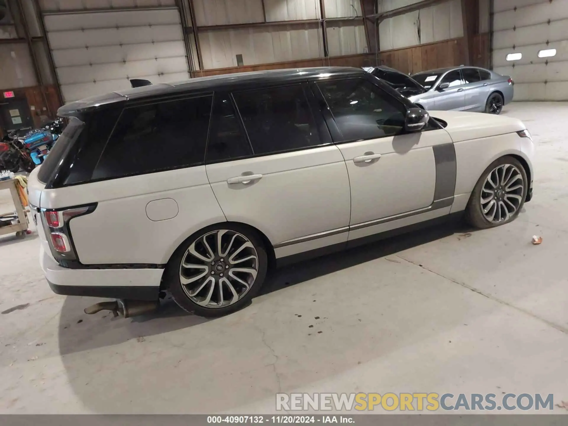 4 fotografías del automóvil dañado SALGS2RUXNA472226 LAND ROVER RANGE ROVER 2022
