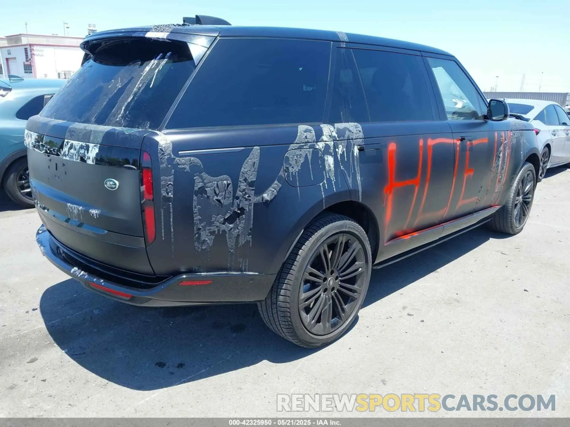 4 fotografías del automóvil dañado SALKPBE7XPA021523 LAND ROVER RANGE ROVER 2023
