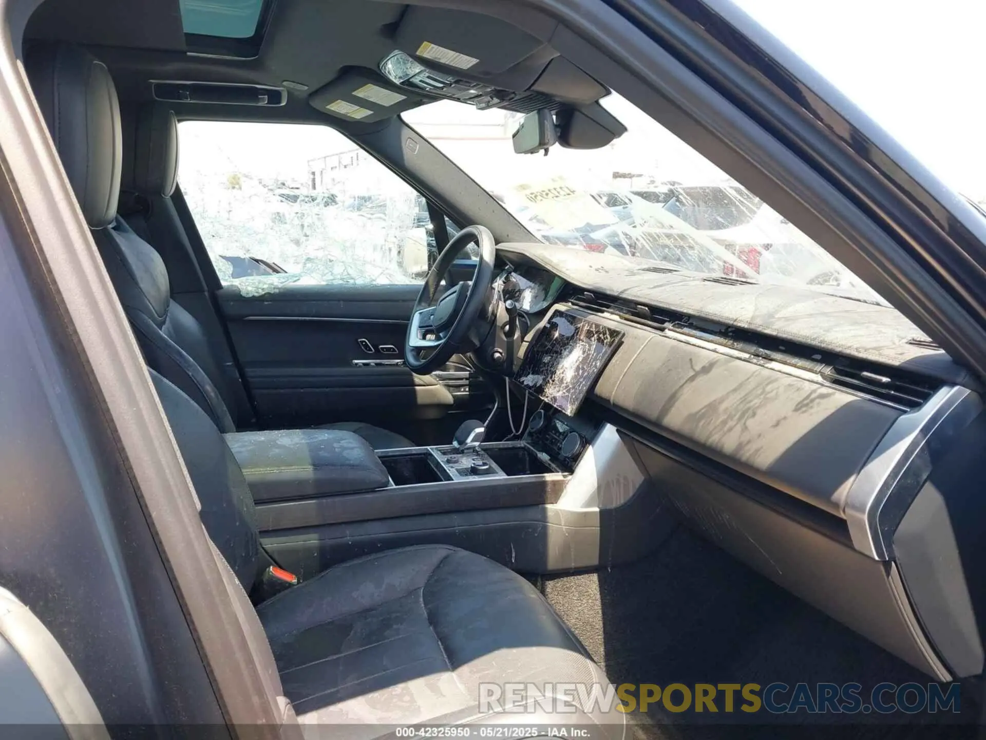 5 fotografías del automóvil dañado SALKPBE7XPA021523 LAND ROVER RANGE ROVER 2023