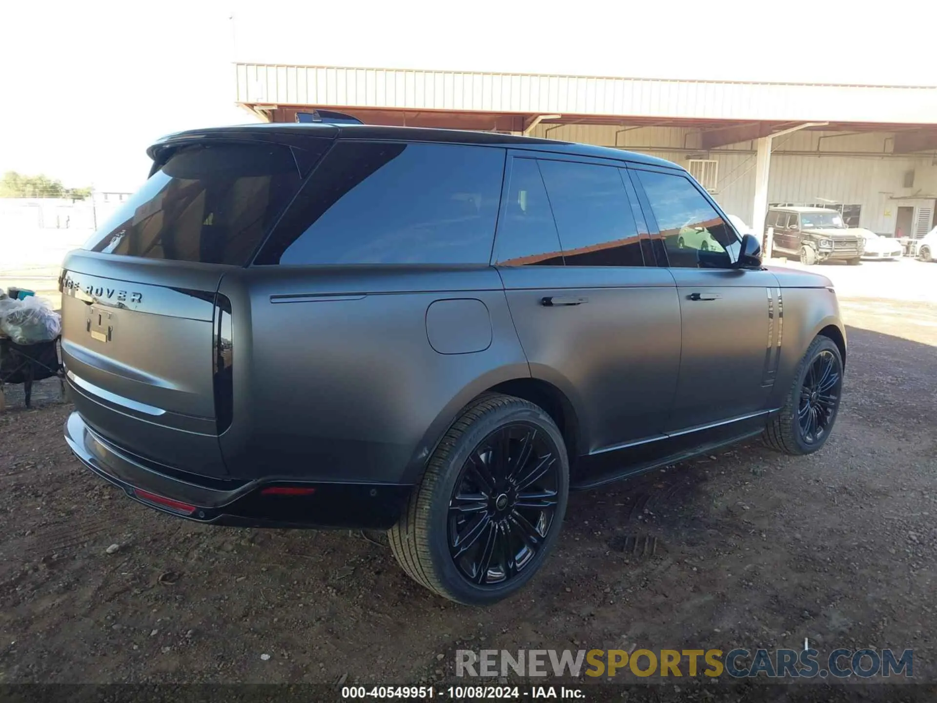 4 fotografías del automóvil dañado SALK19E94RA220470 LAND ROVER RANGE ROVER 2024