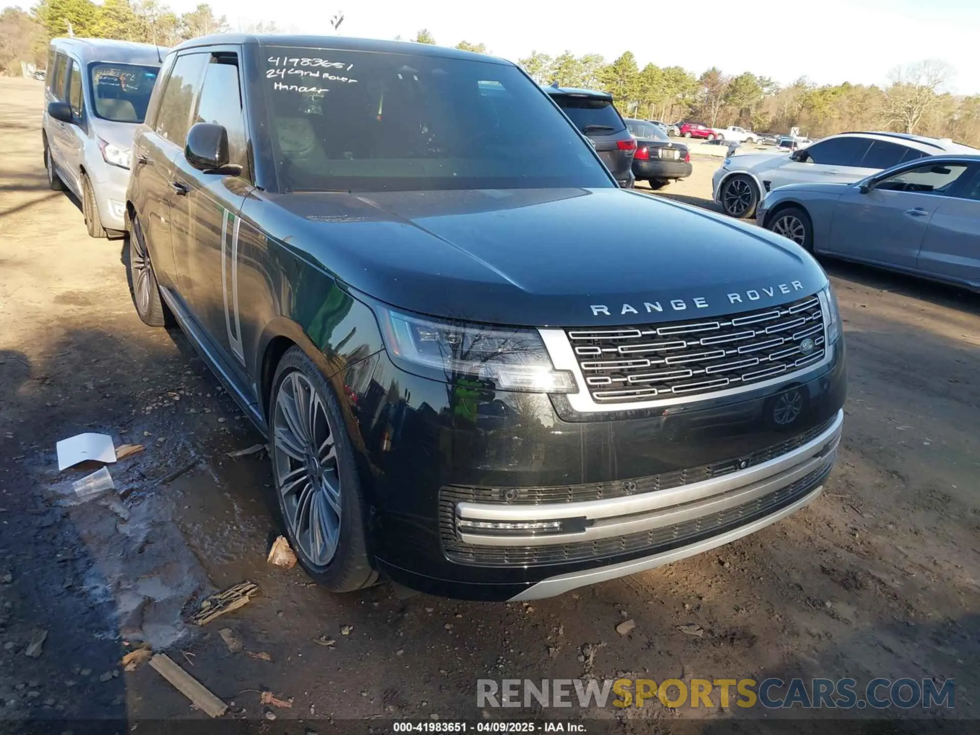 6 fotografías del automóvil dañado SALK19E95RA219800 LAND ROVER RANGE ROVER 2024