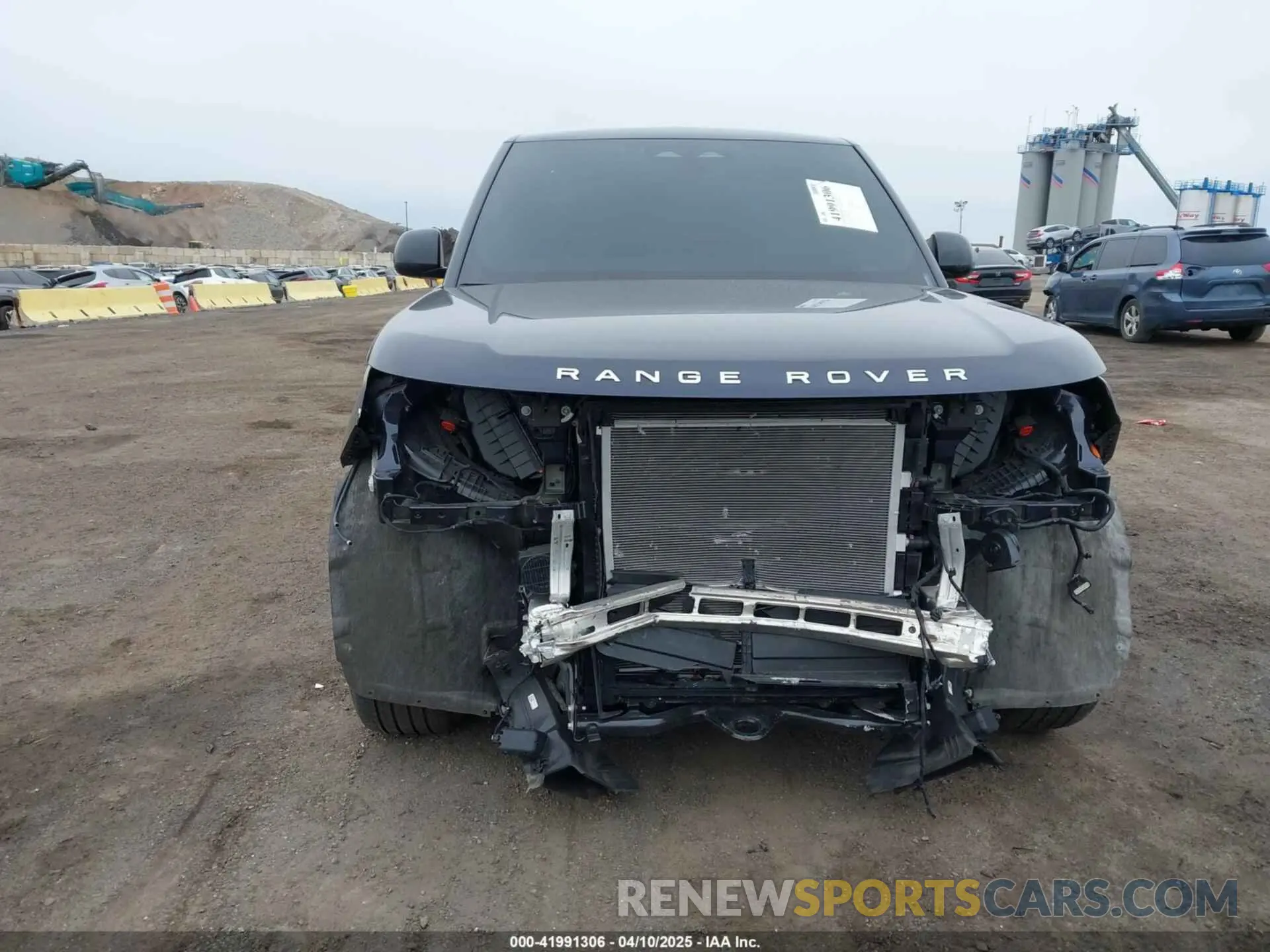 12 fotografías del automóvil dañado SALK19F47RA097072 LAND ROVER RANGE ROVER 2024