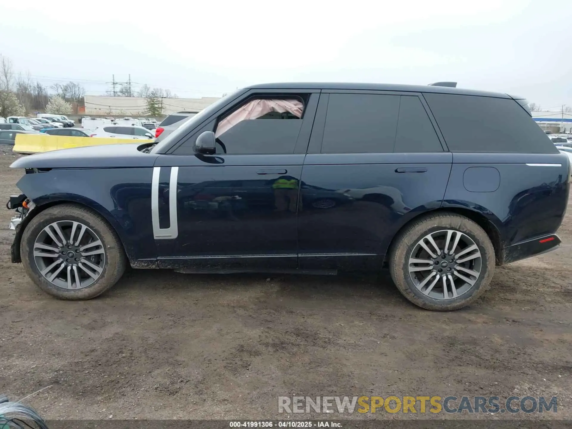 14 fotografías del automóvil dañado SALK19F47RA097072 LAND ROVER RANGE ROVER 2024