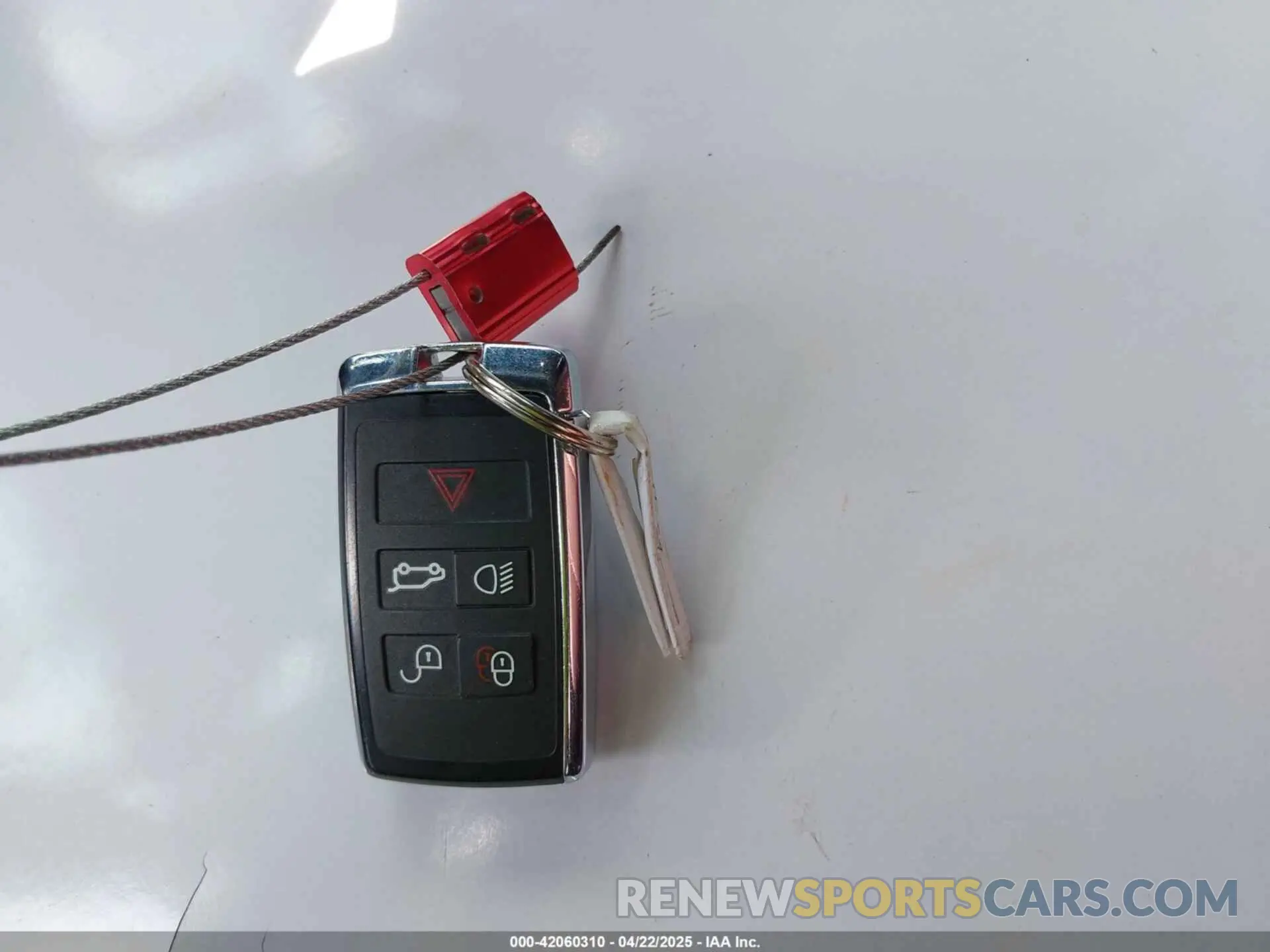 11 fotografías del automóvil dañado SALKP9E96RA092327 LAND ROVER RANGE ROVER 2024