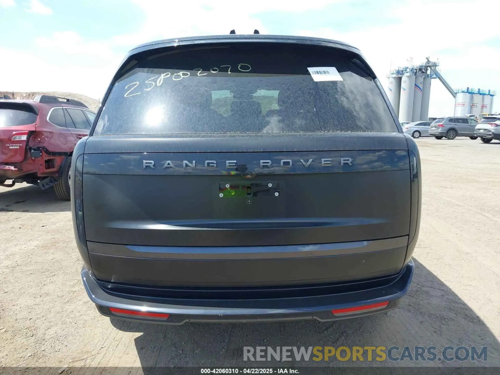 16 fotografías del automóvil dañado SALKP9E96RA092327 LAND ROVER RANGE ROVER 2024