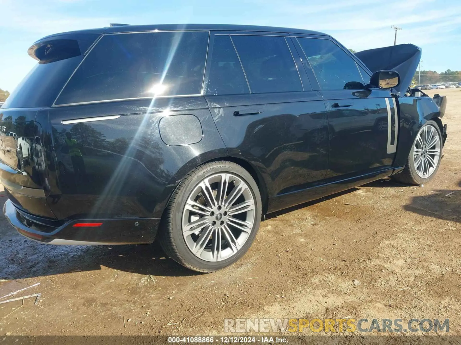 4 fotografías del automóvil dañado SALKP9FU3RA231722 LAND ROVER RANGE ROVER 2024