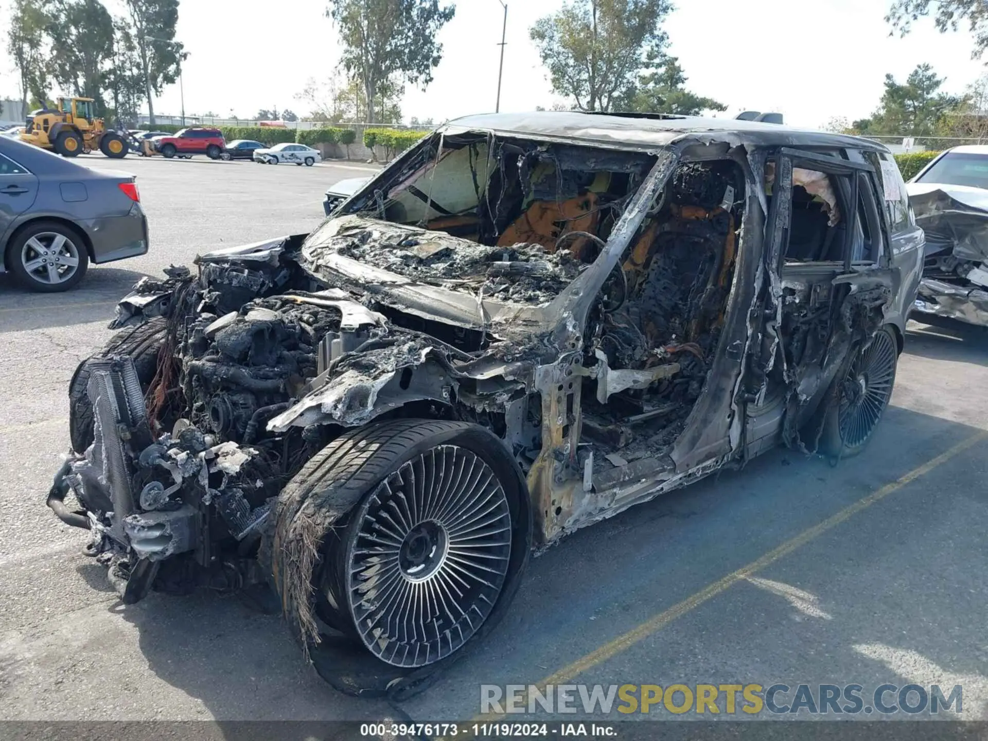2 fotografías del automóvil dañado SALKP9FU4RA209115 LAND ROVER RANGE ROVER 2024