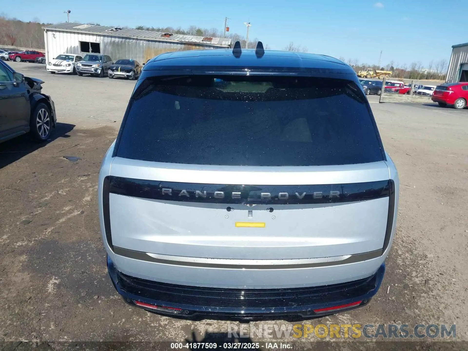 17 fotografías del automóvil dañado SALKP9FU9RA216190 LAND ROVER RANGE ROVER 2024