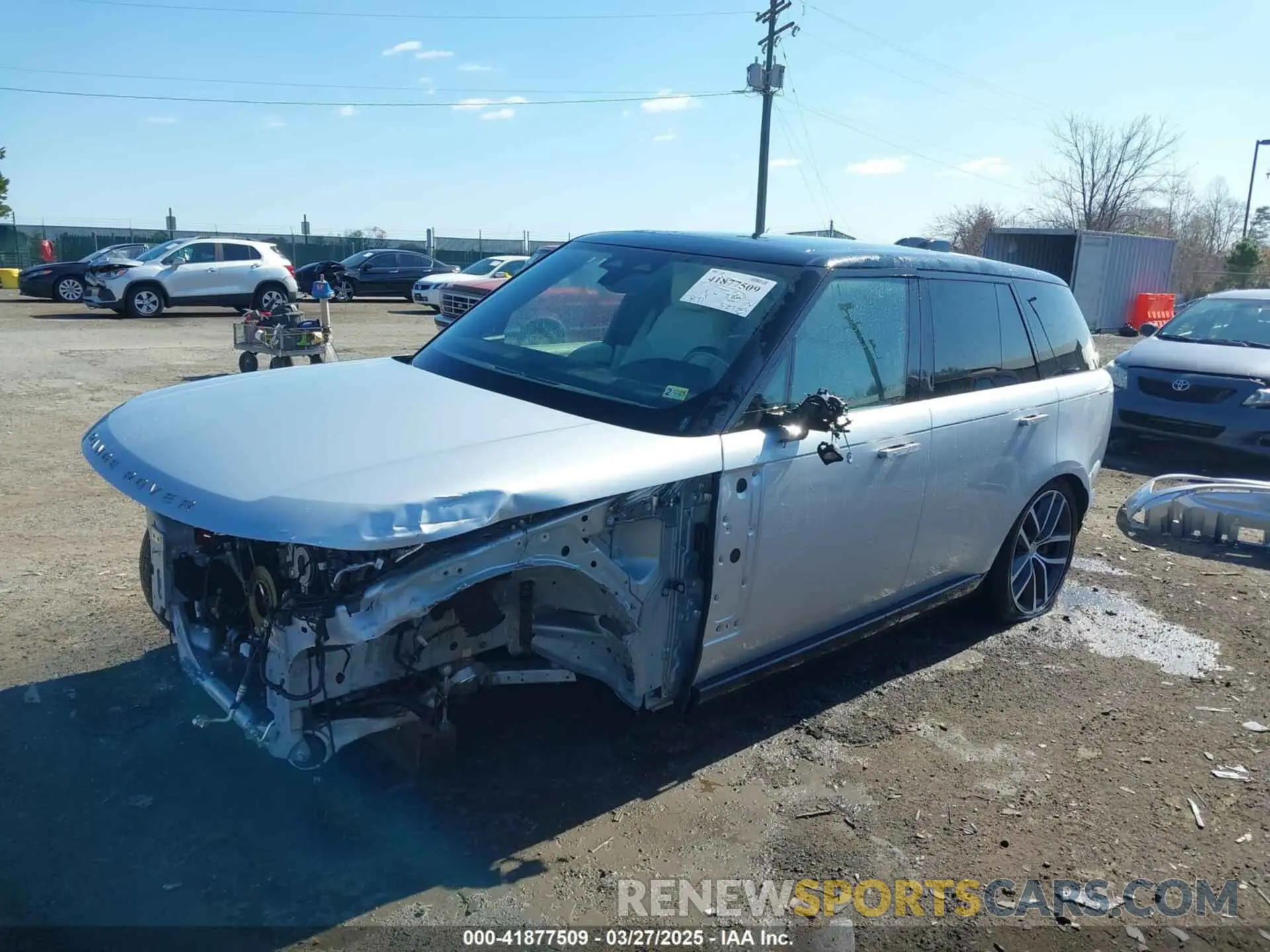 2 fotografías del automóvil dañado SALKP9FU9RA216190 LAND ROVER RANGE ROVER 2024