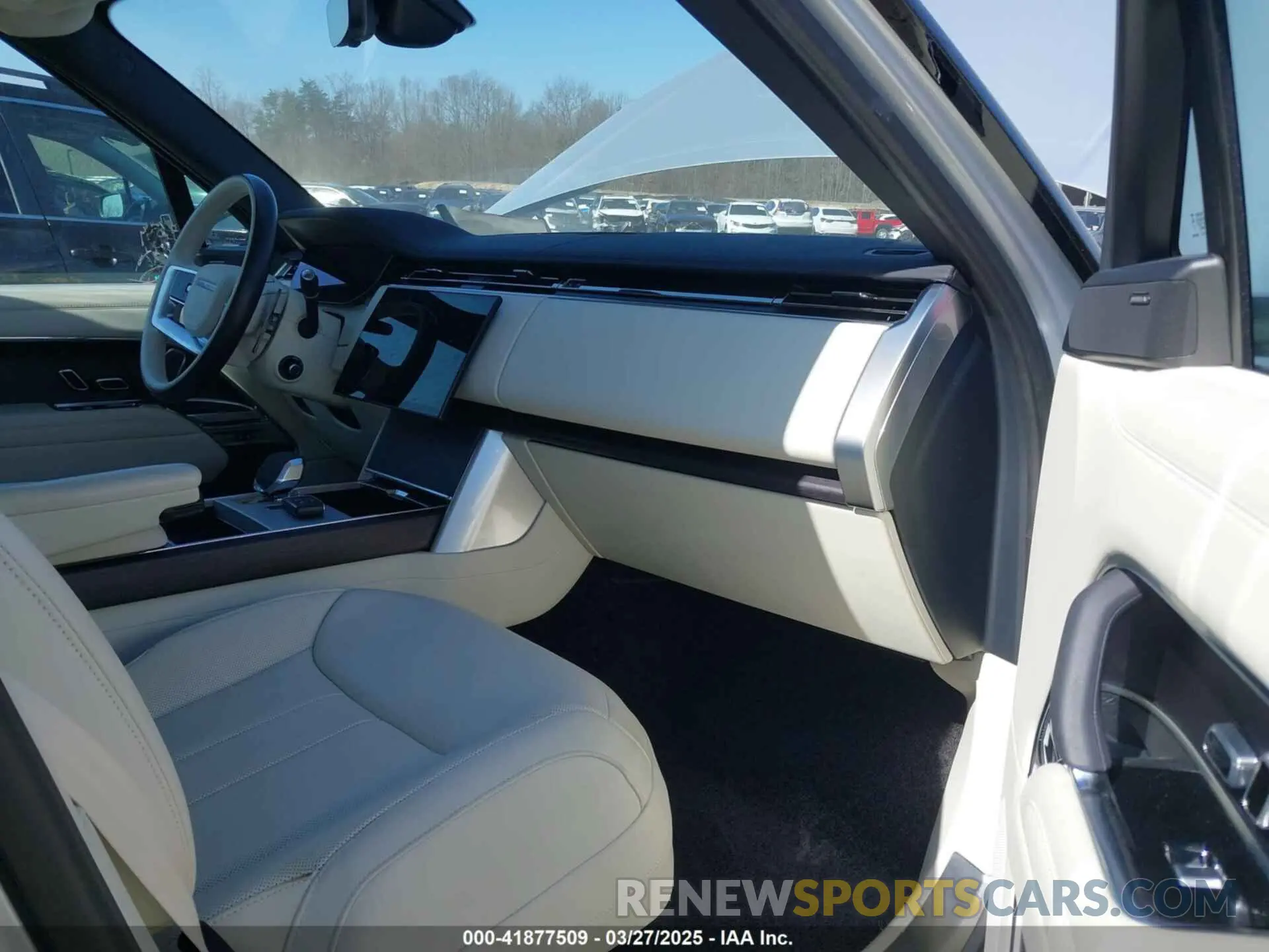 5 fotografías del automóvil dañado SALKP9FU9RA216190 LAND ROVER RANGE ROVER 2024