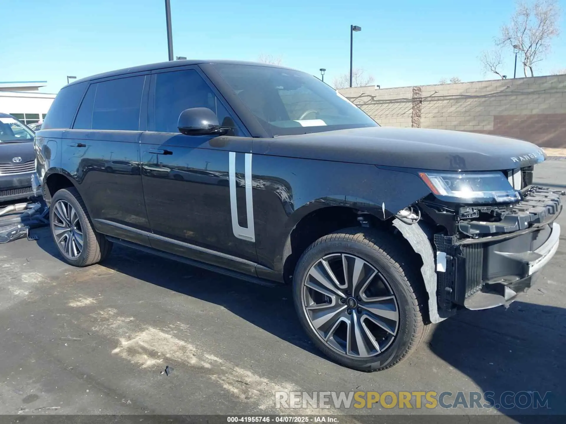 14 fotografías del automóvil dañado SALK1BE95SA277242 LAND ROVER RANGE ROVER 2025