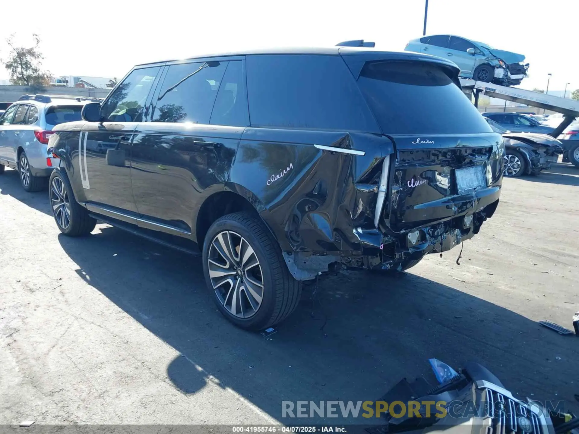 3 fotografías del automóvil dañado SALK1BE95SA277242 LAND ROVER RANGE ROVER 2025