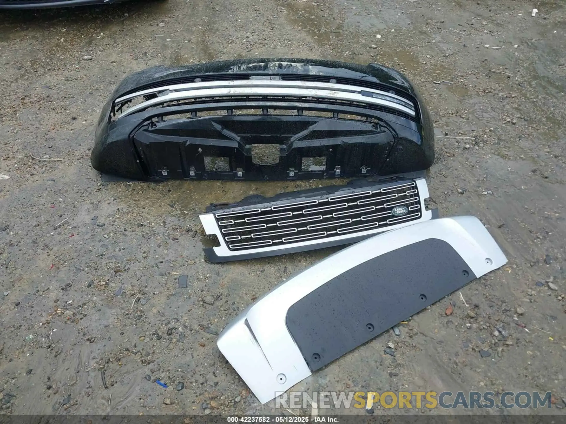 11 fotografías del automóvil dañado SALK1BE97SA293734 LAND ROVER RANGE ROVER 2025