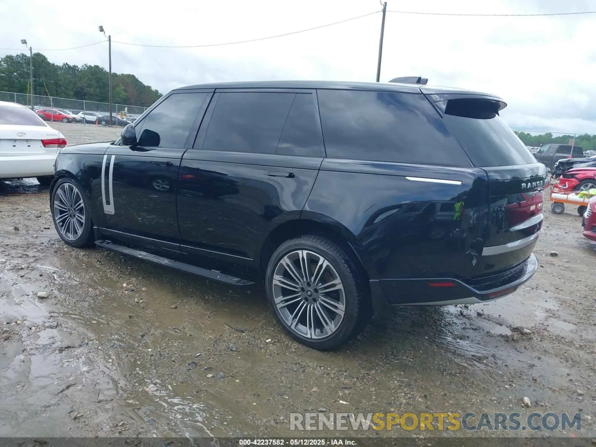 3 fotografías del automóvil dañado SALK1BE97SA293734 LAND ROVER RANGE ROVER 2025