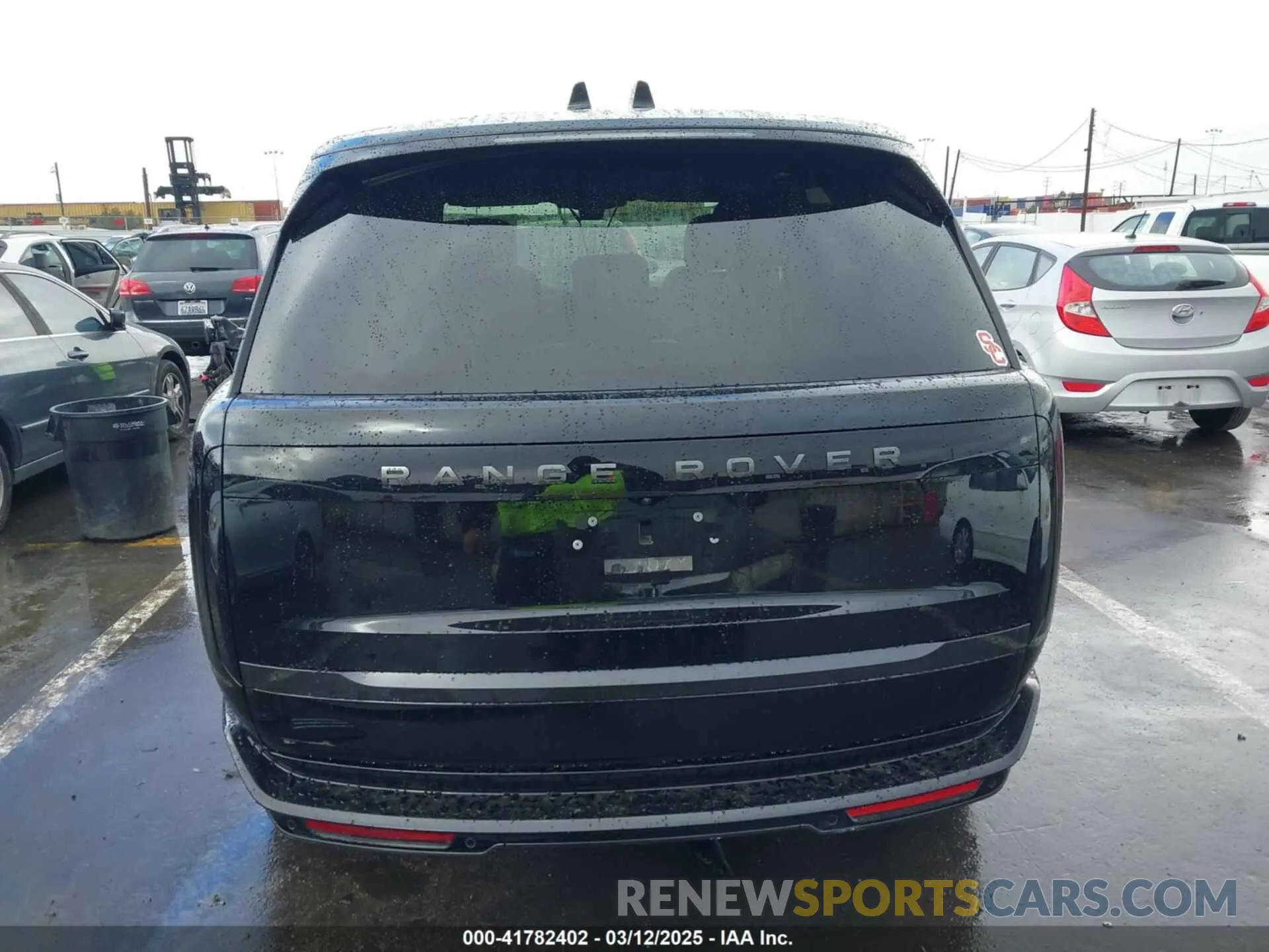 16 fotografías del automóvil dañado SALKP9E90SA258525 LAND ROVER RANGE ROVER 2025