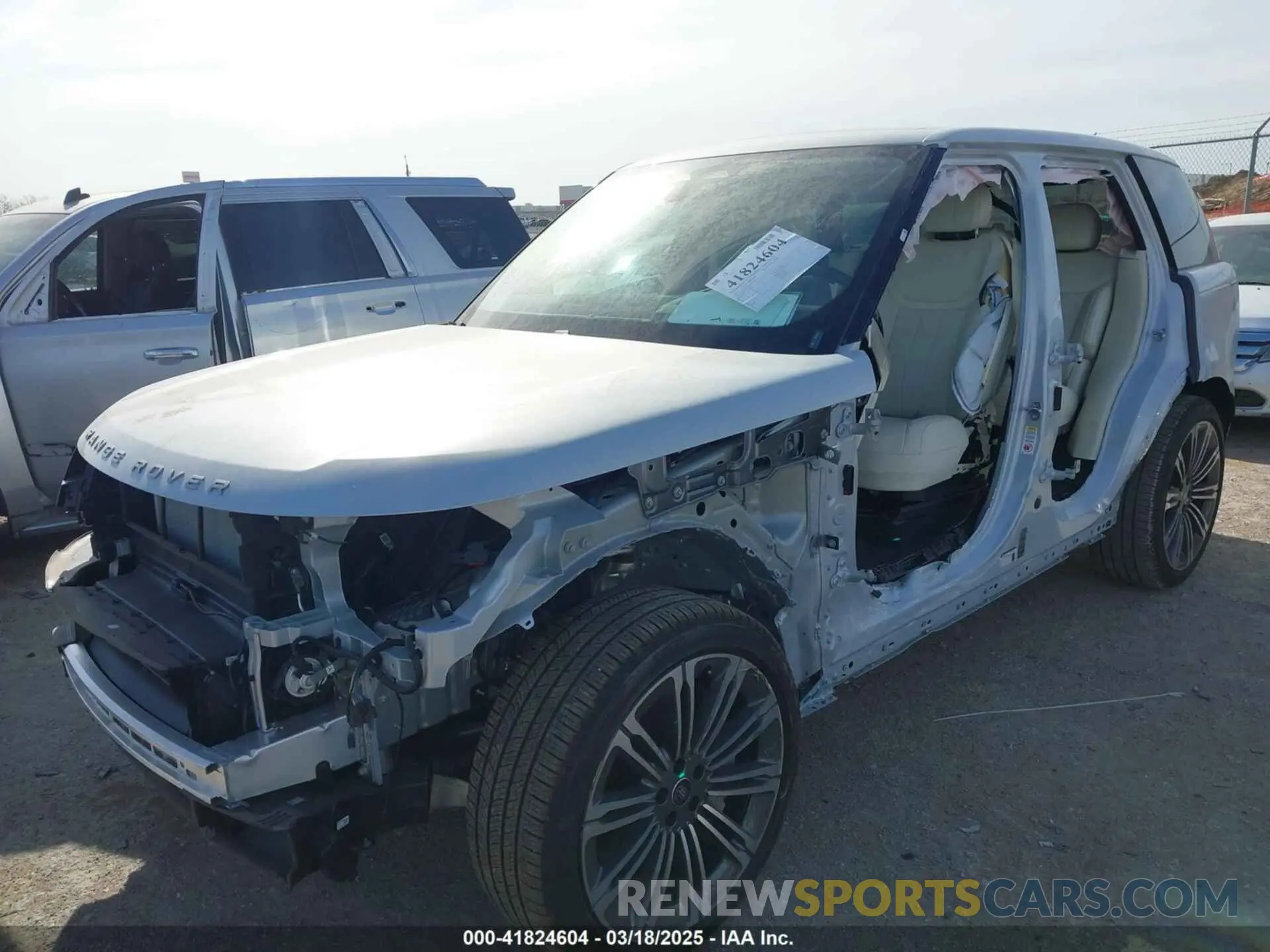 6 fotografías del automóvil dañado SALKP9E92SA276184 LAND ROVER RANGE ROVER 2025