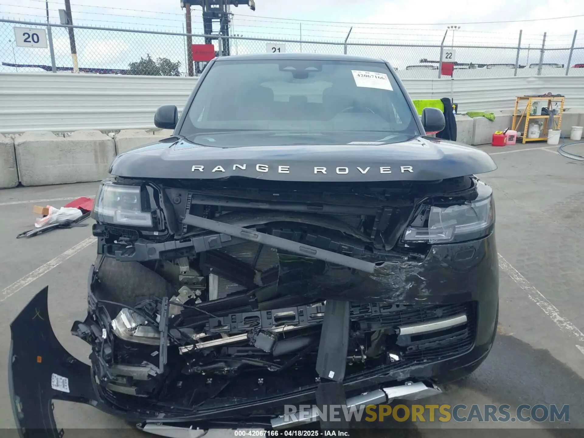 12 fotografías del automóvil dañado SALKP9FU1SA280360 LAND ROVER RANGE ROVER 2025