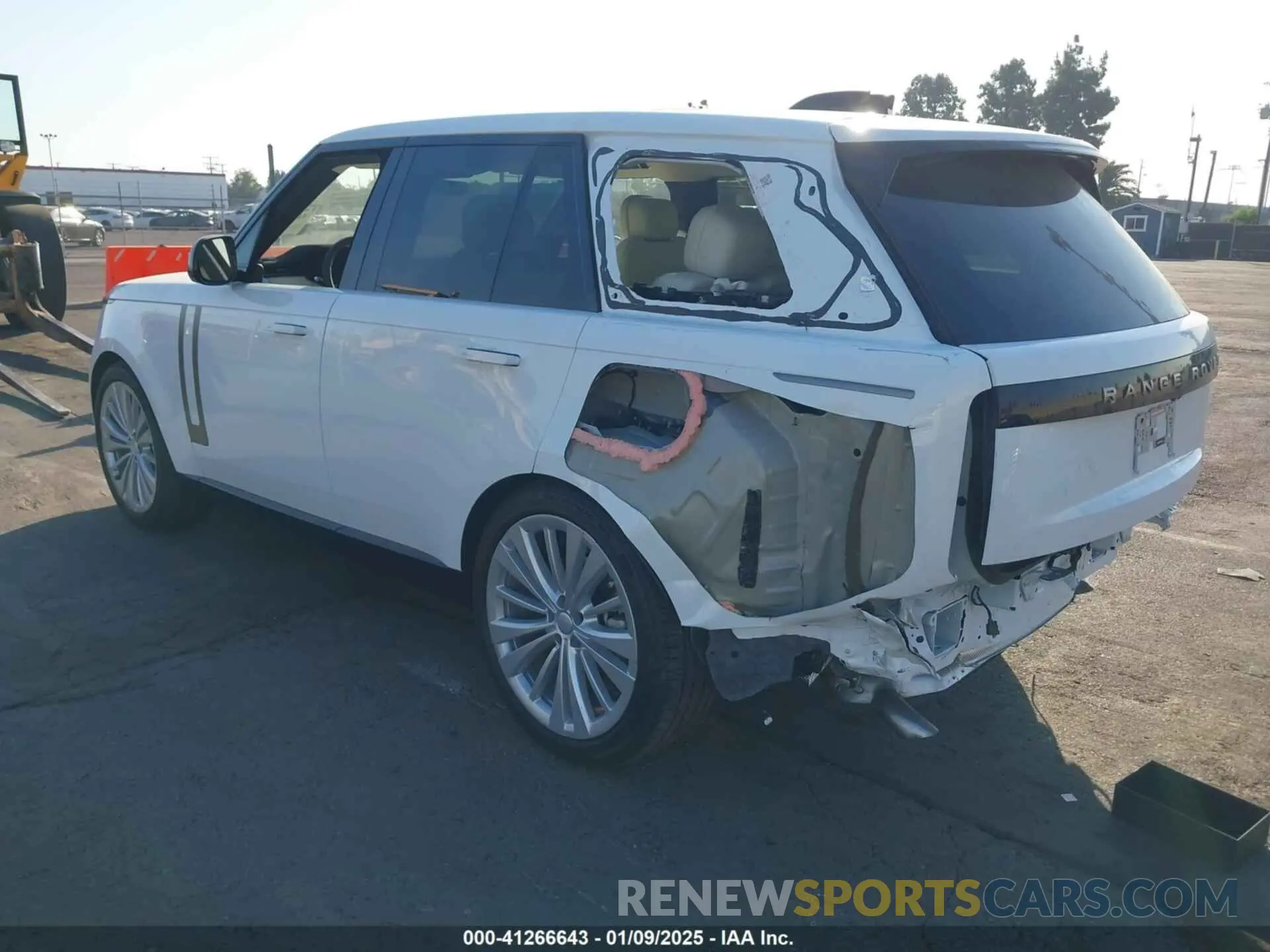3 fotografías del automóvil dañado SALKP9FU8SA282042 LAND ROVER RANGE ROVER 2025
