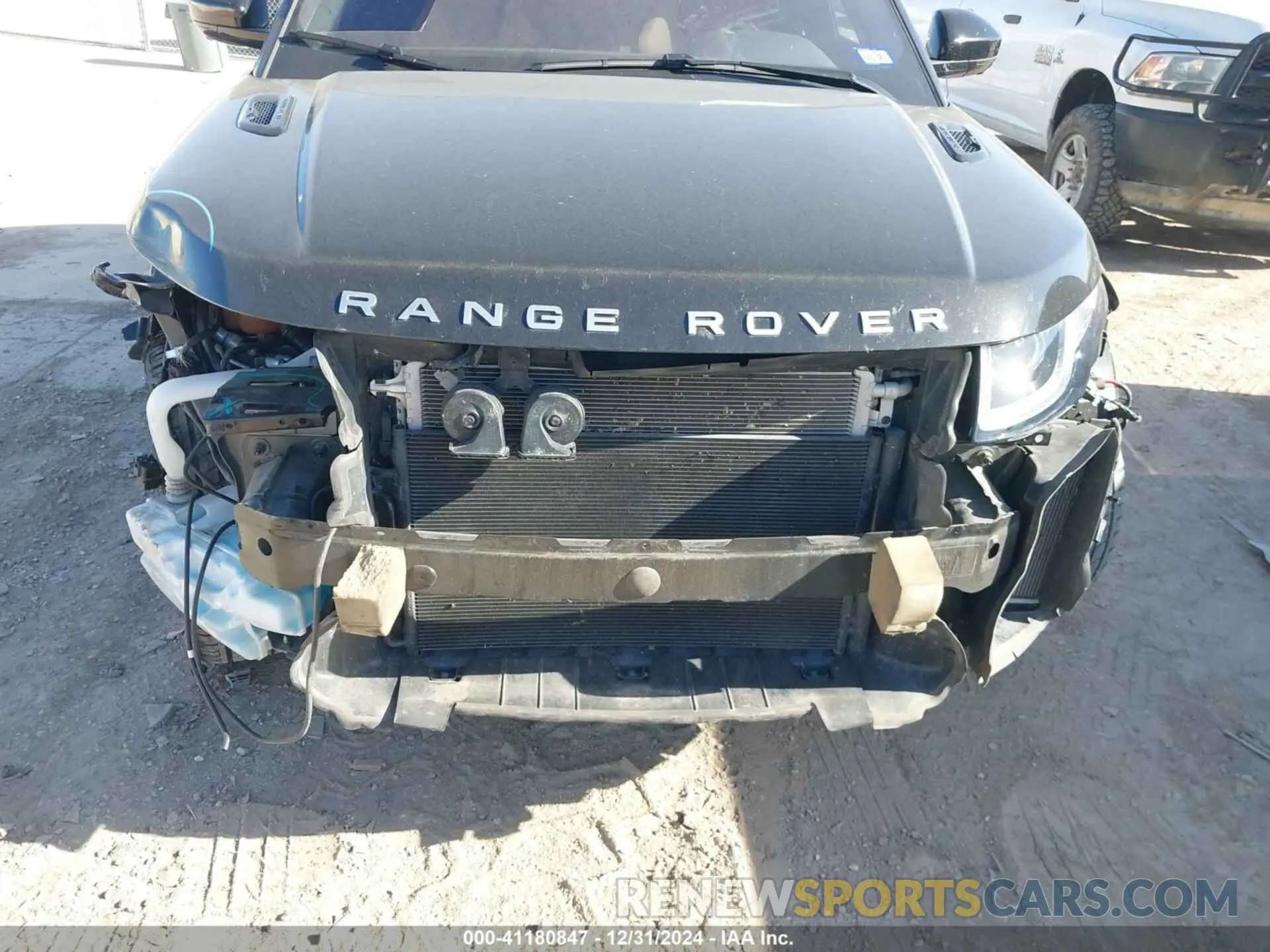 6 fotografías del automóvil dañado SALVD2SX2KH347343 LAND ROVER RANGE ROVER EVOQUE 2019