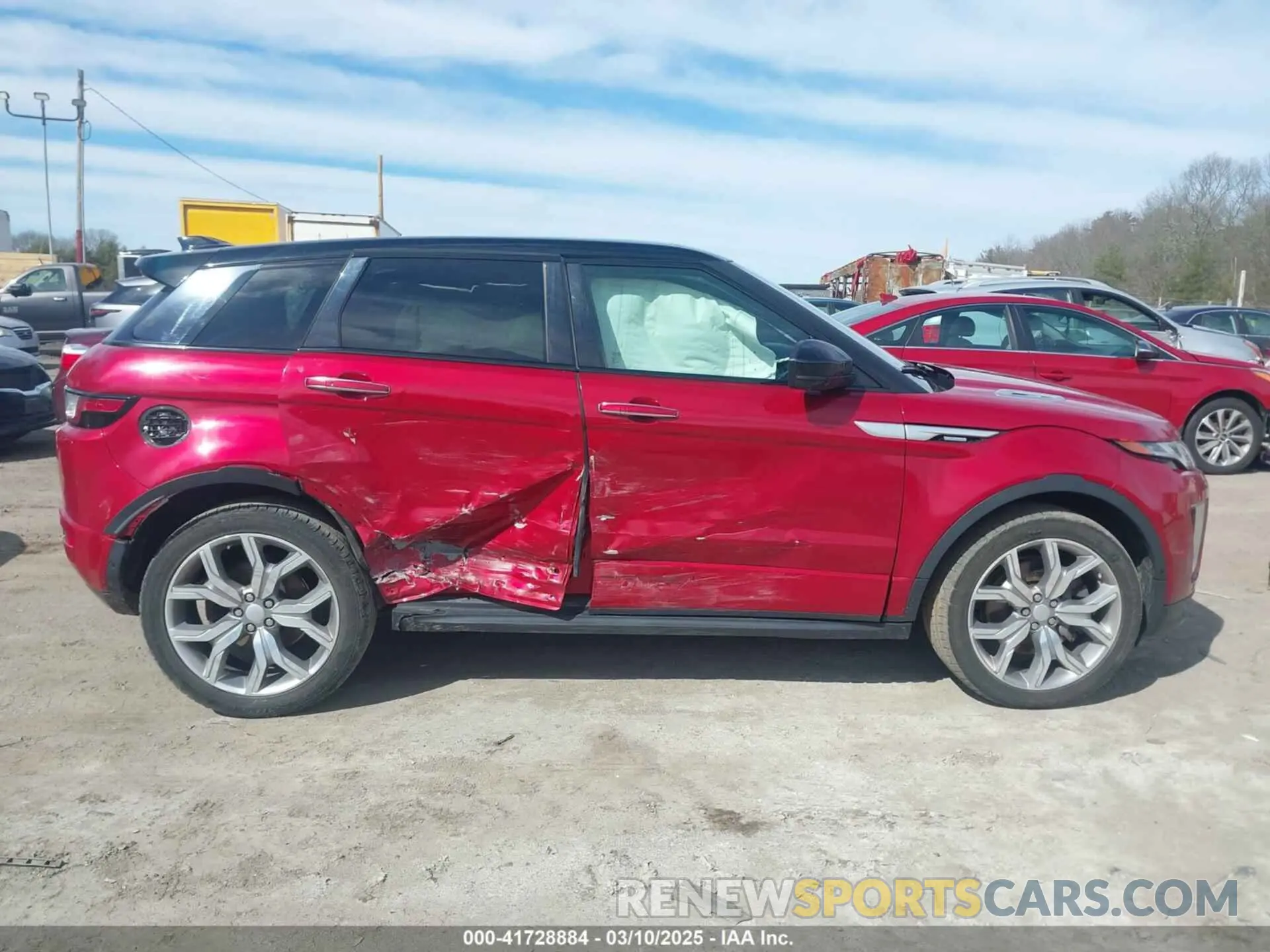 13 fotografías del automóvil dañado SALVE2SX7KH344113 LAND ROVER RANGE ROVER EVOQUE 2019