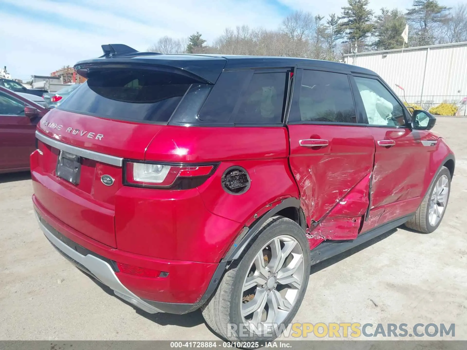 4 fotografías del automóvil dañado SALVE2SX7KH344113 LAND ROVER RANGE ROVER EVOQUE 2019