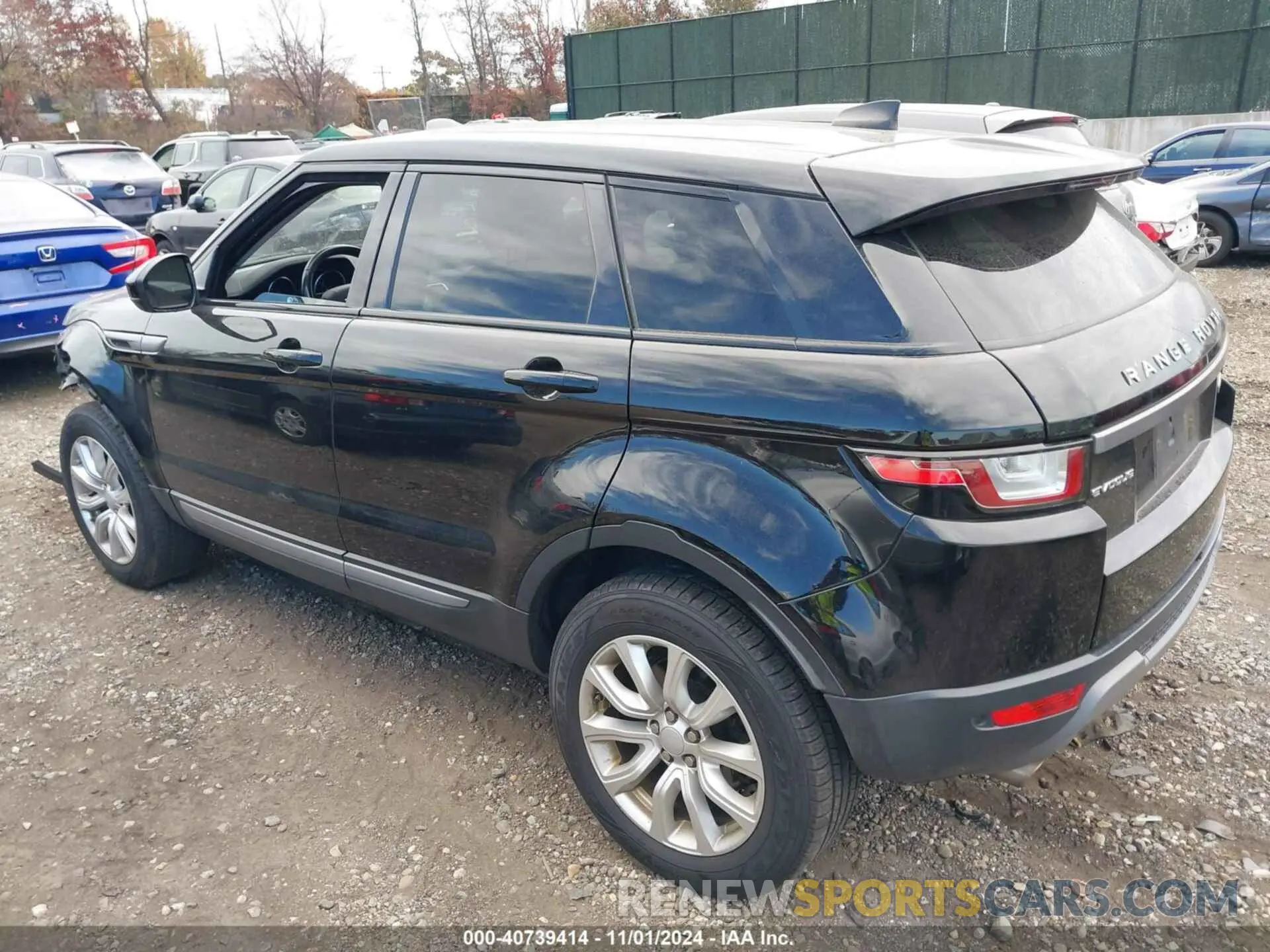 3 fotografías del automóvil dañado SALVP2RX1KH347380 LAND ROVER RANGE ROVER EVOQUE 2019