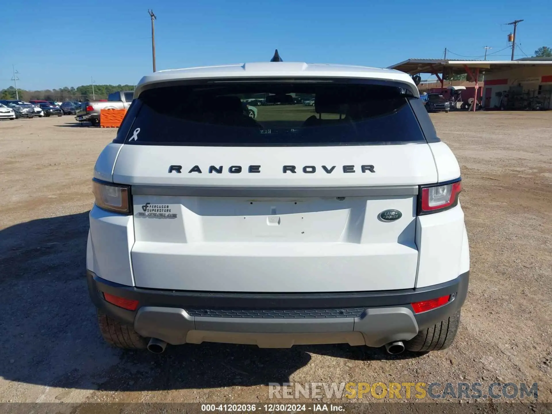 17 fotografías del automóvil dañado SALVP2RX2KH352197 LAND ROVER RANGE ROVER EVOQUE 2019