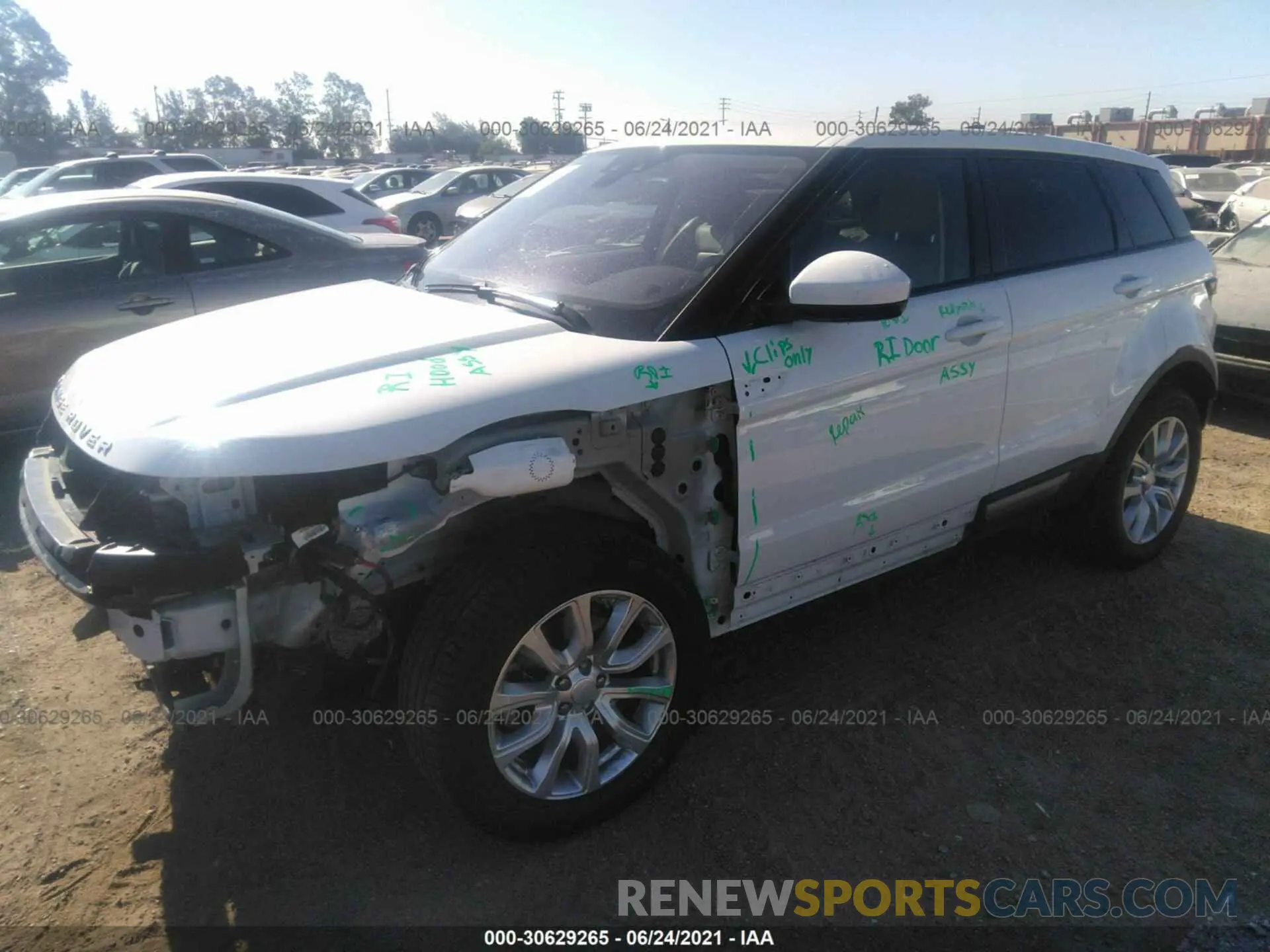 2 fotografías del automóvil dañado SALVP2RX3KH333366 LAND ROVER RANGE ROVER EVOQUE 2019