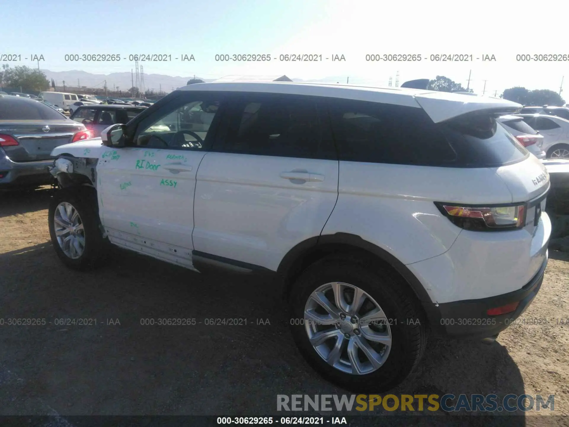 3 fotografías del automóvil dañado SALVP2RX3KH333366 LAND ROVER RANGE ROVER EVOQUE 2019