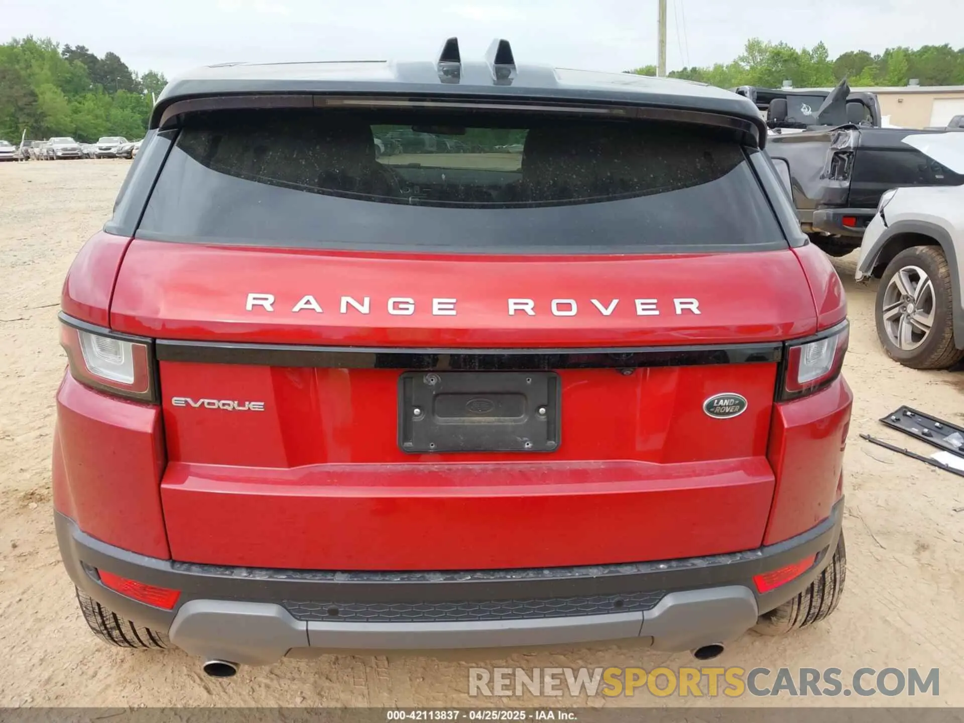 16 fotografías del automóvil dañado SALVP2RX6KH332793 LAND ROVER RANGE ROVER EVOQUE 2019