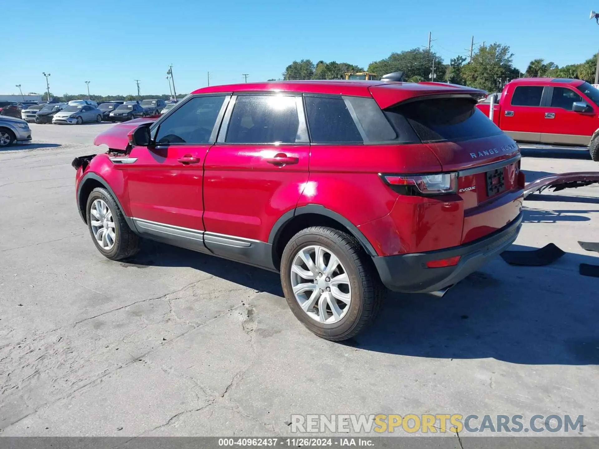 3 fotografías del automóvil dañado SALVP2RX6KH339873 LAND ROVER RANGE ROVER EVOQUE 2019