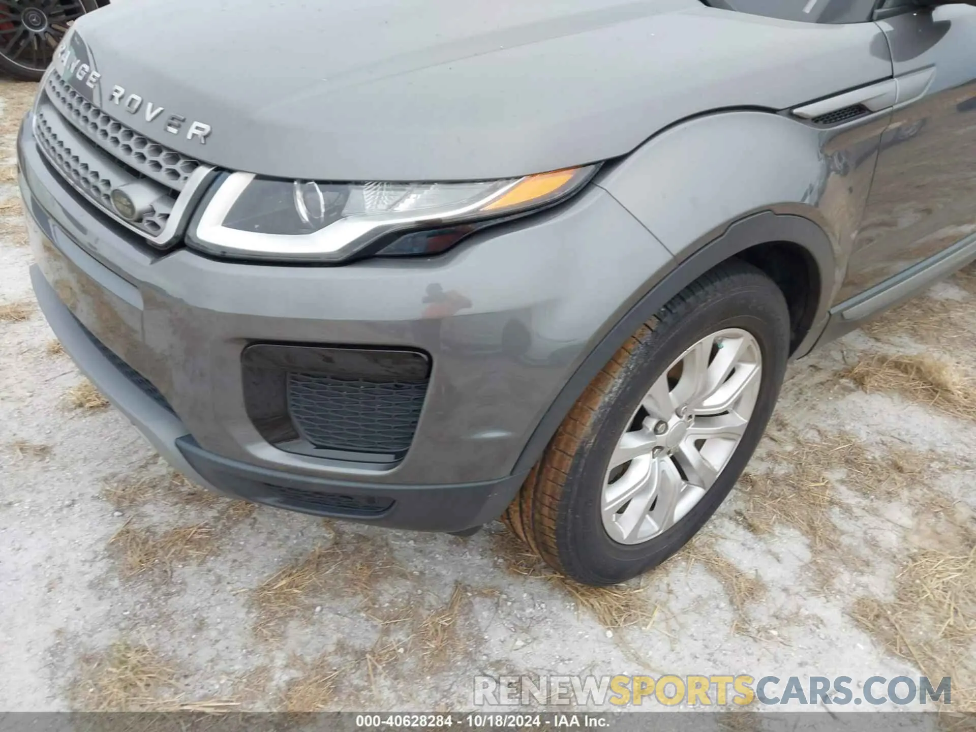 6 fotografías del automóvil dañado SALVP2RX6KH349254 LAND ROVER RANGE ROVER EVOQUE 2019