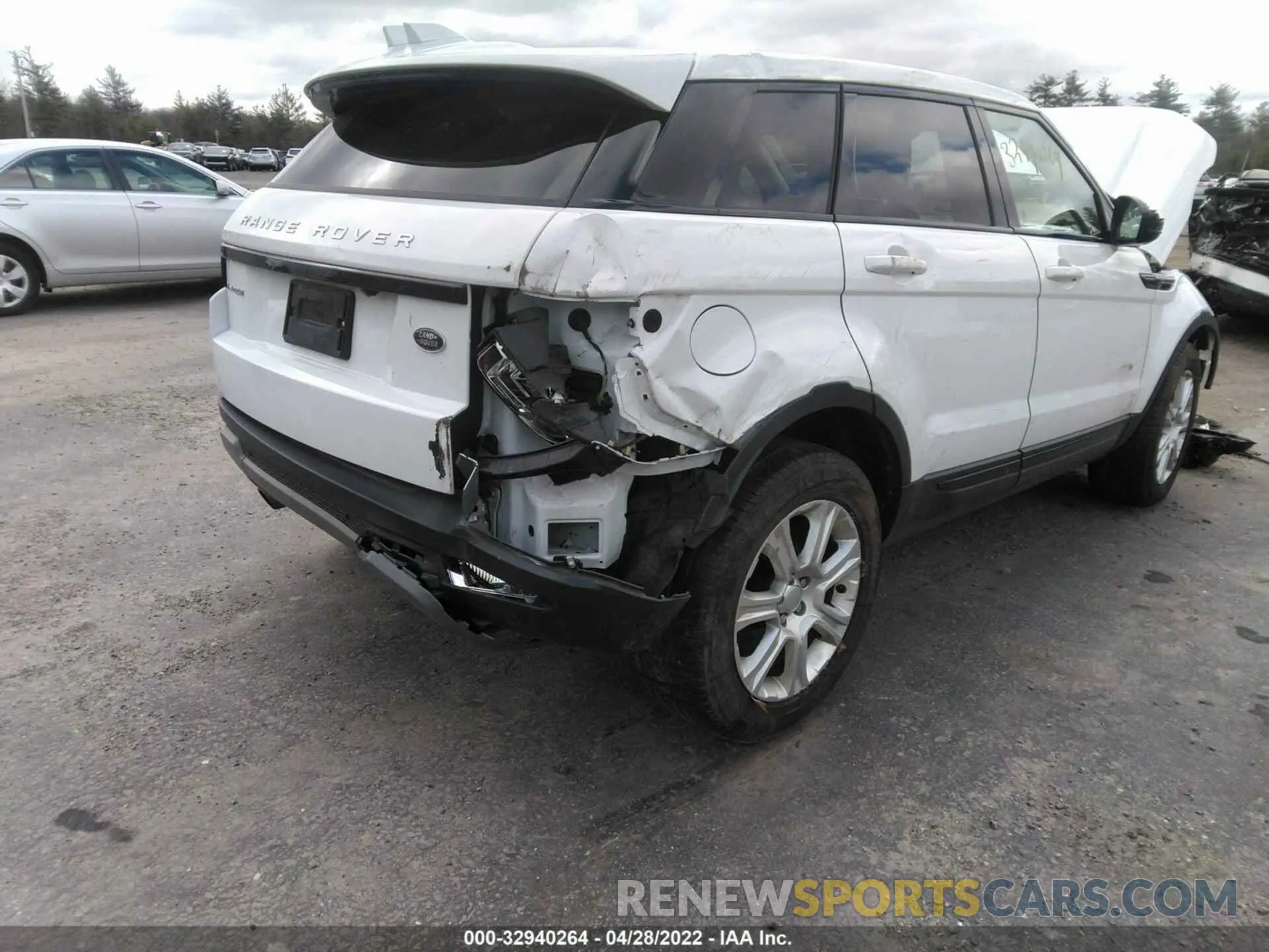 12 fotografías del automóvil dañado SALVP2RX9KH347076 LAND ROVER RANGE ROVER EVOQUE 2019