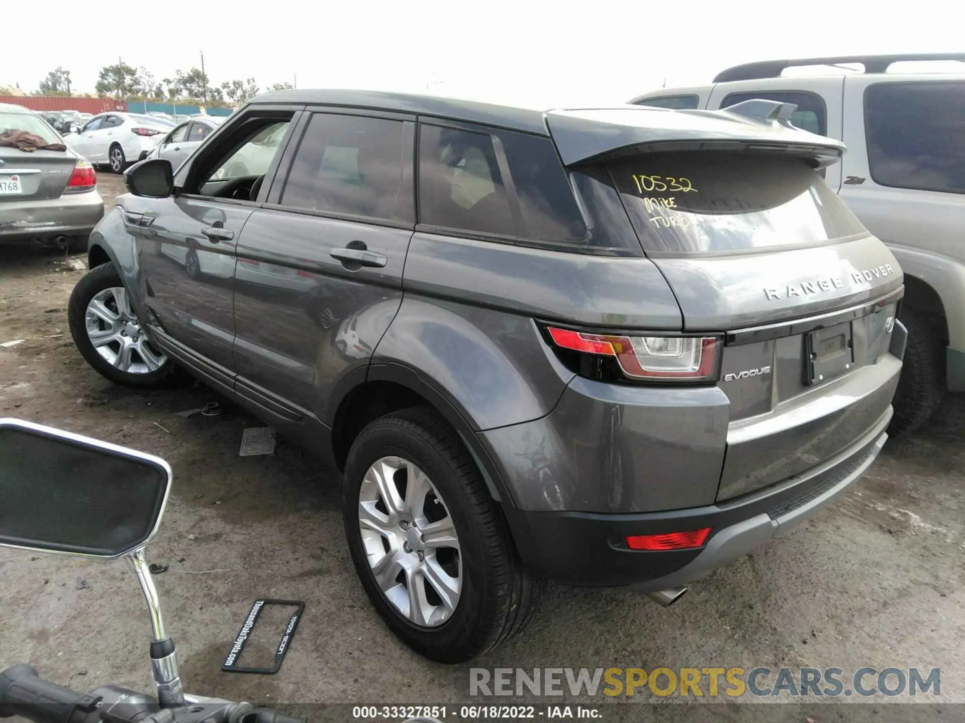 3 fotografías del automóvil dañado SALVP2RXXKH337821 LAND ROVER RANGE ROVER EVOQUE 2019