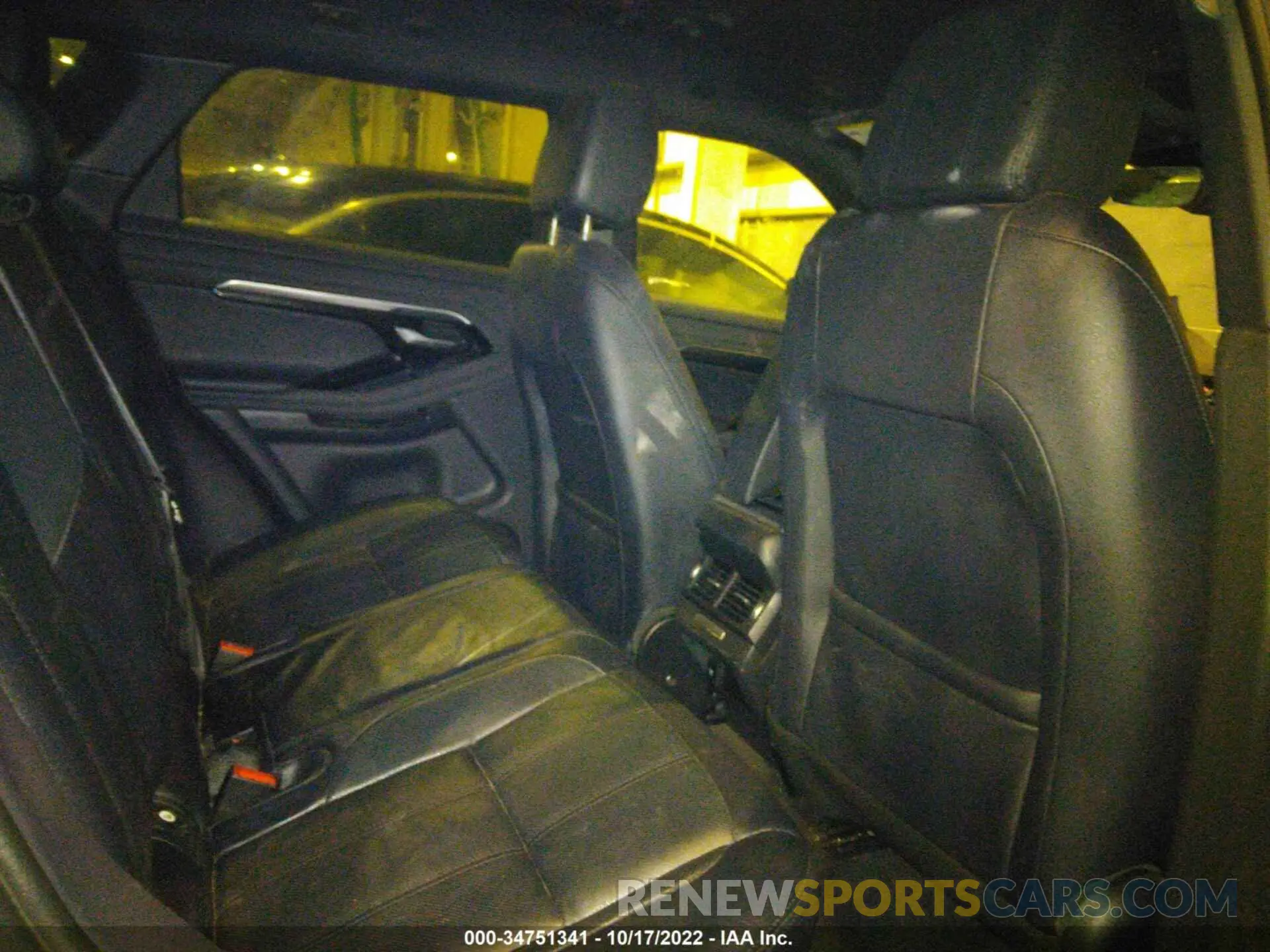 8 fotografías del automóvil dañado 000ZP2FX7LH076011 LAND ROVER RANGE ROVER EVOQUE 2020